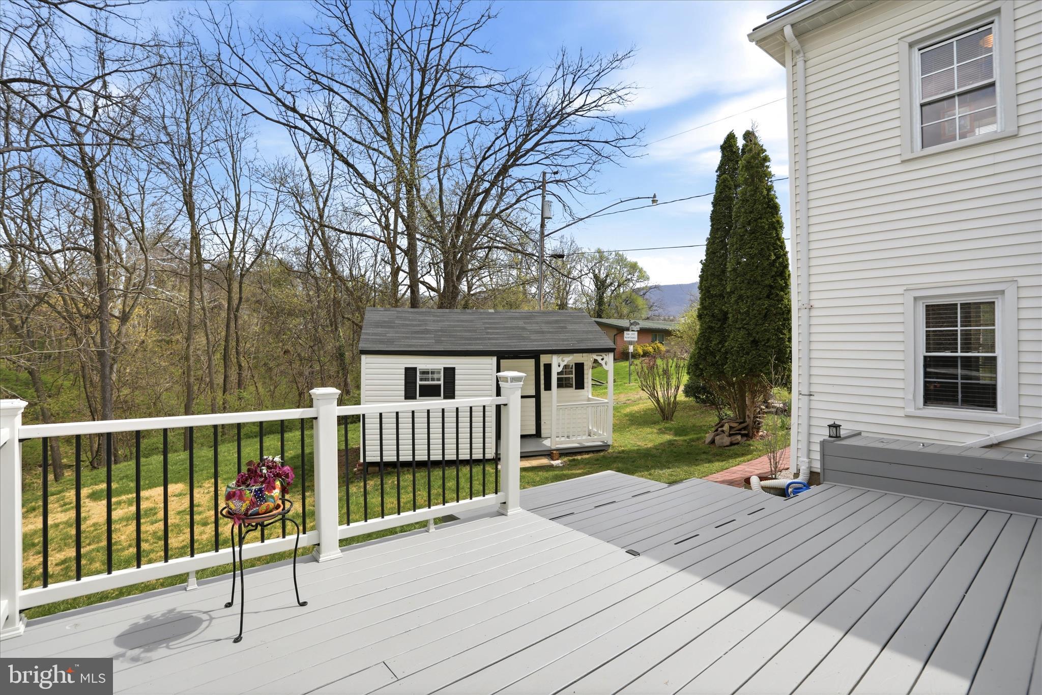 MADISON EDINBURG - Residential