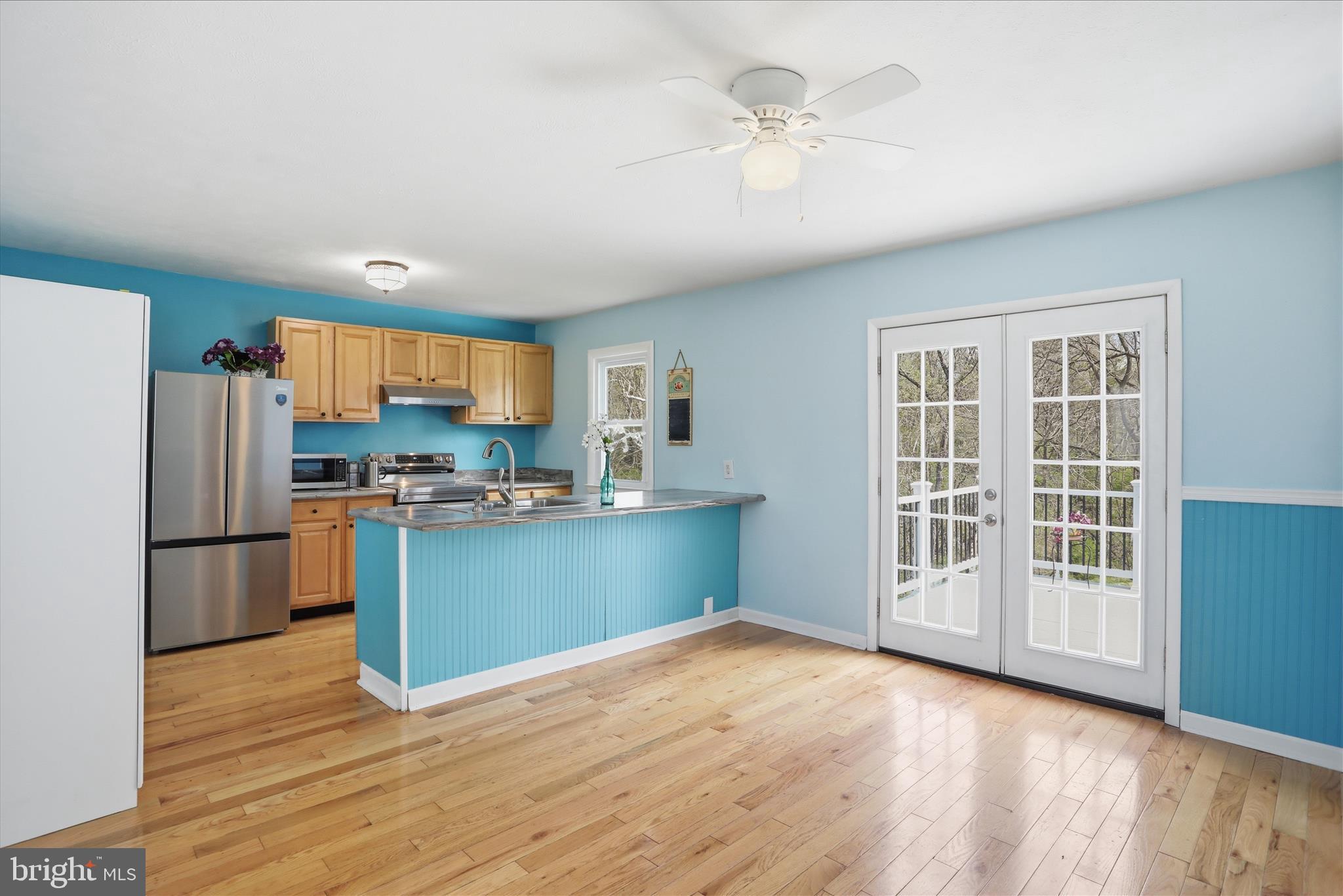 MADISON EDINBURG - Residential