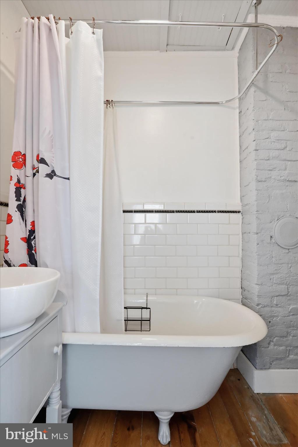 MADISON EDINBURG - Residential