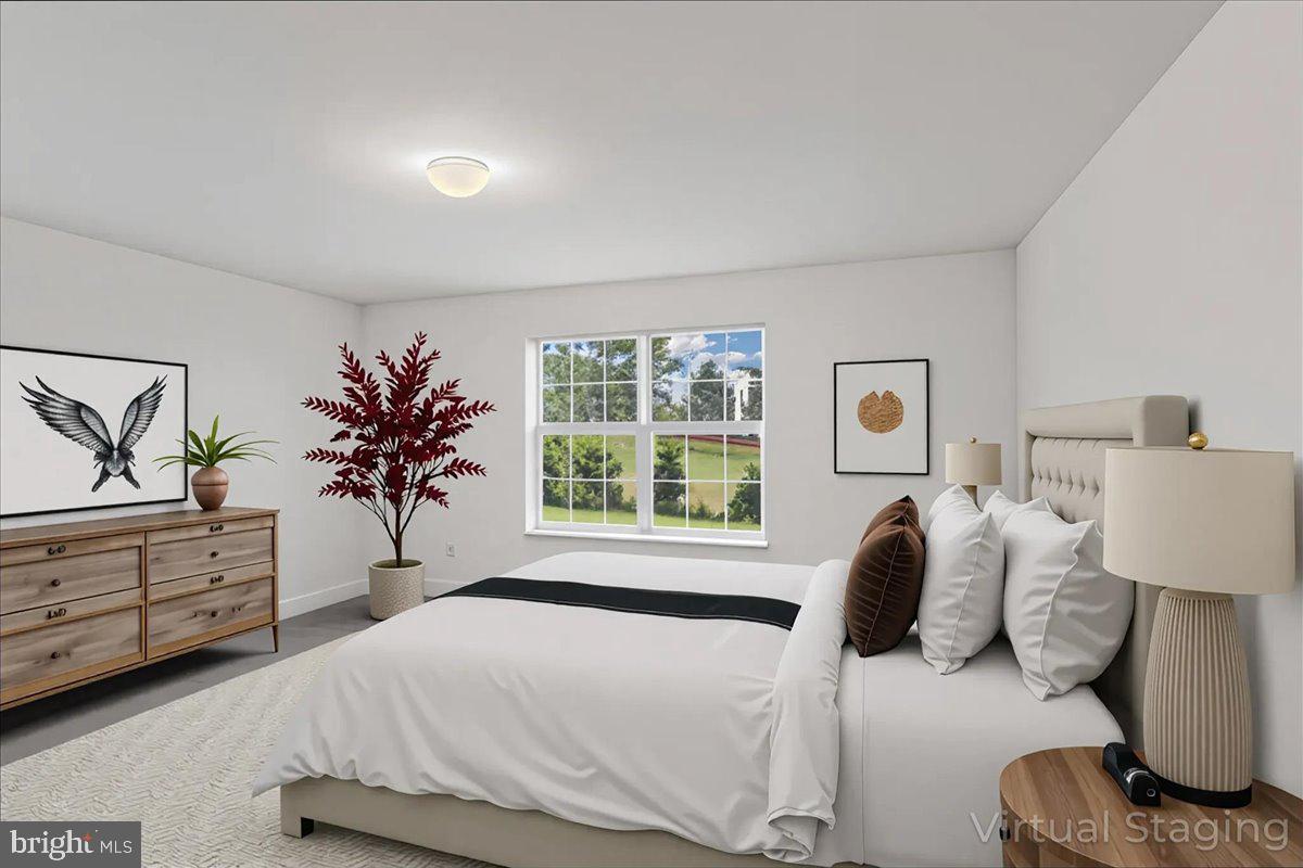 WINDY HEIGHTS, THE NEW - Residential