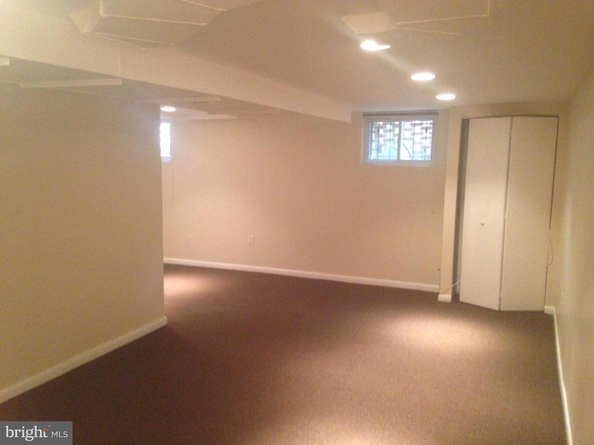 HYATTSVILLE HILLS - Residential Lease