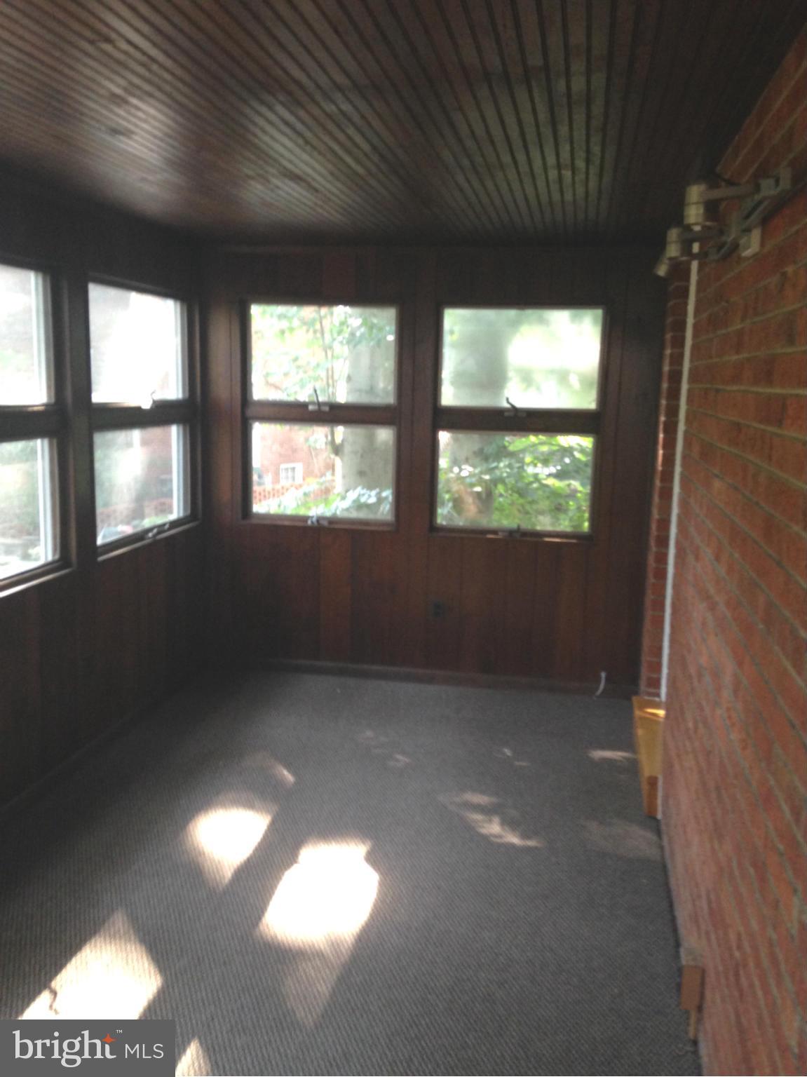 HYATTSVILLE HILLS - Residential Lease