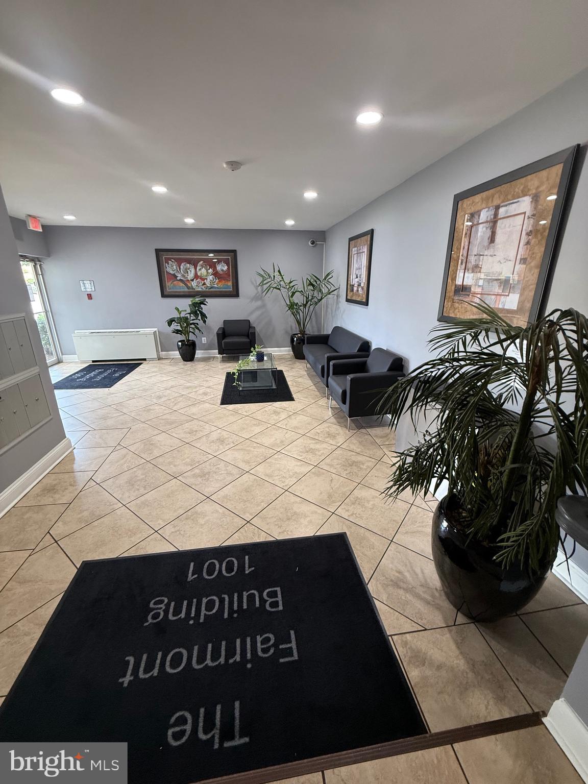 THE FAIRMONT 1001 CONDO - Residential Lease