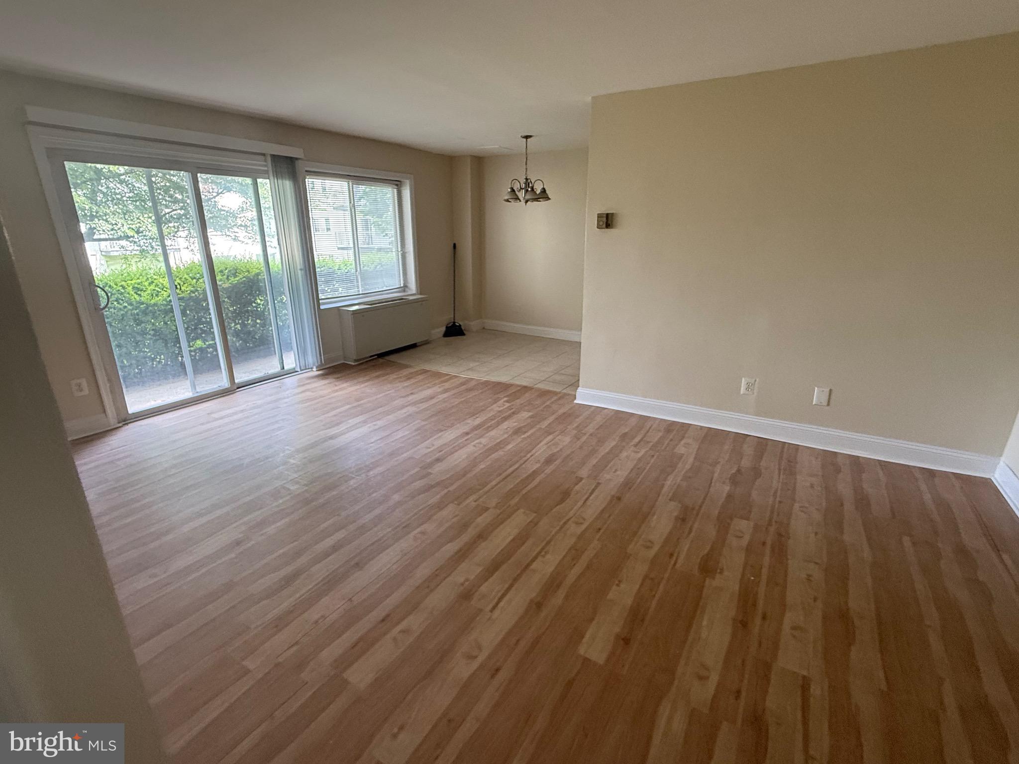 THE FAIRMONT 1001 CONDO - Residential Lease