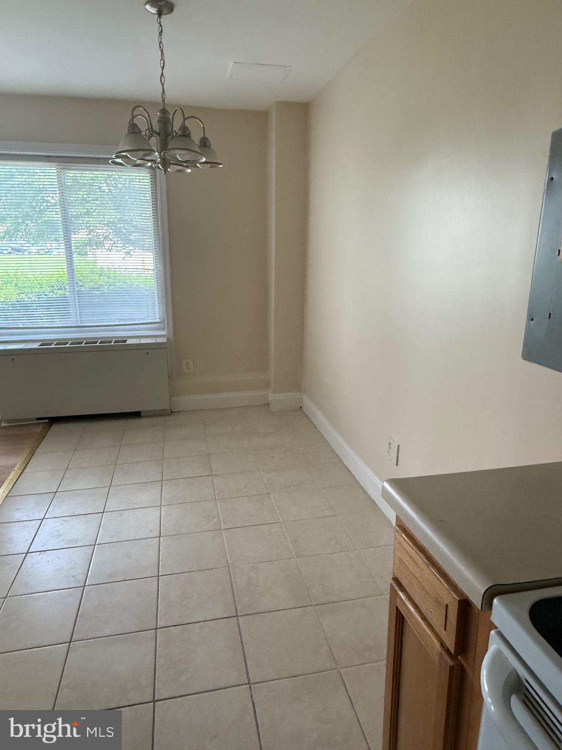 THE FAIRMONT 1001 CONDO - Residential Lease