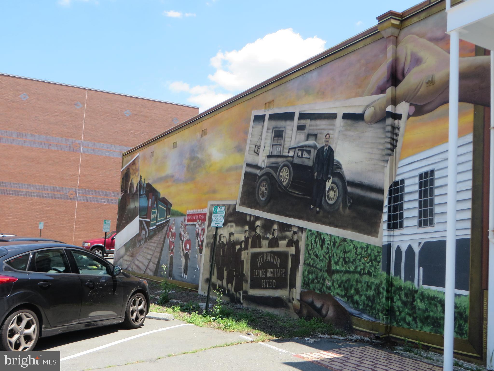 COURTS OF CHANDON - Residential