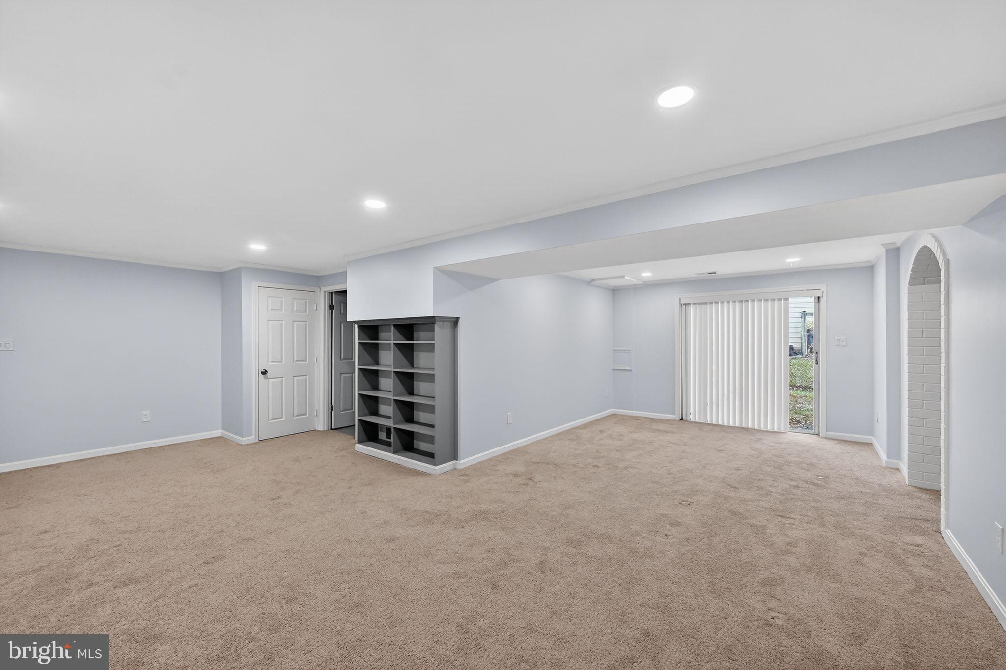 COURTS OF CHANDON - Residential