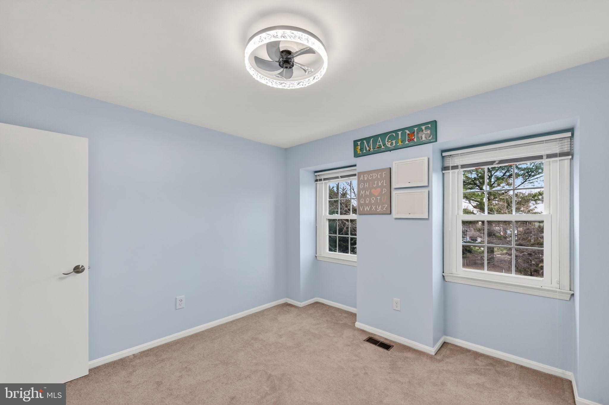 COURTS OF CHANDON - Residential