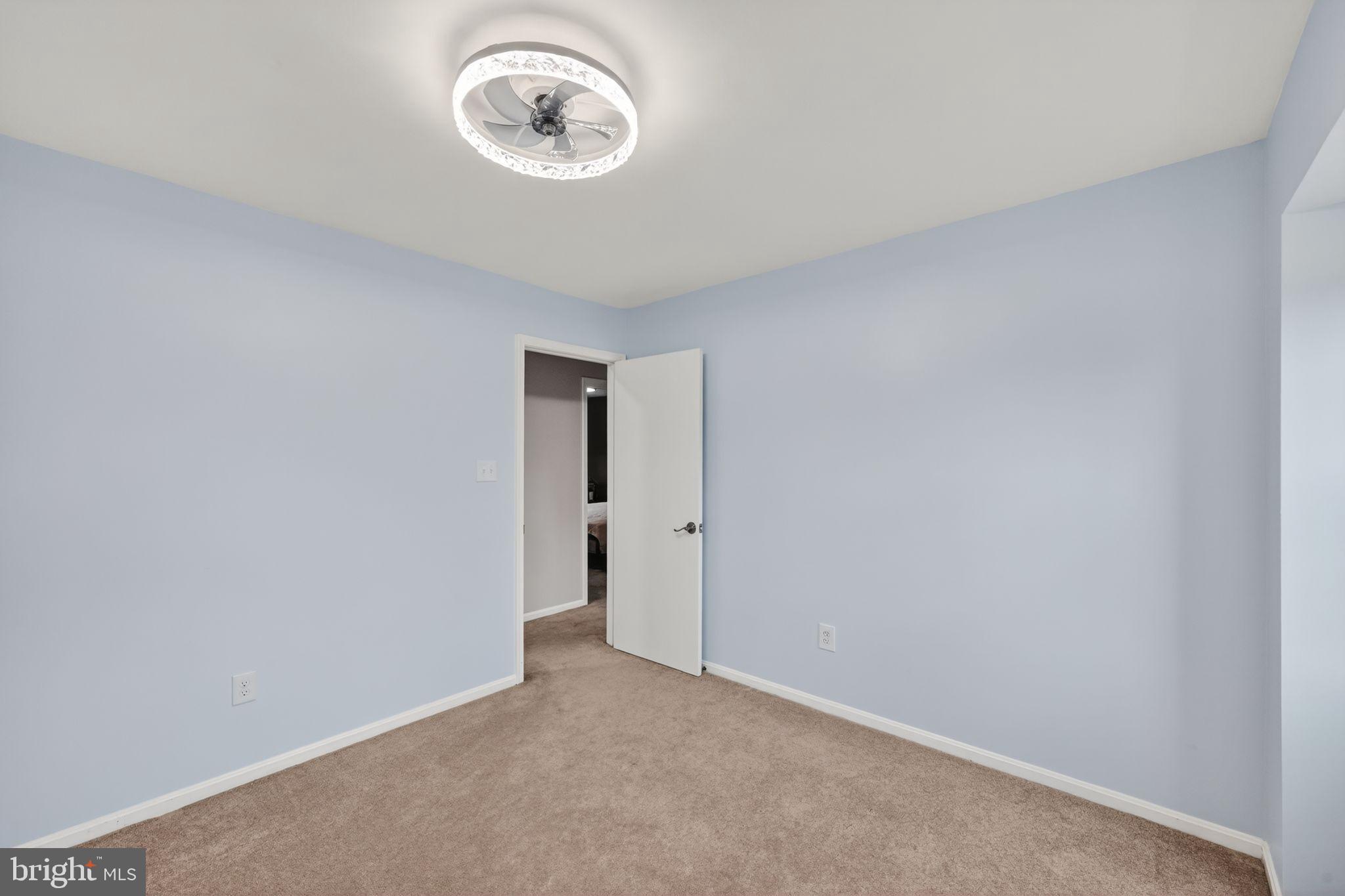 COURTS OF CHANDON - Residential