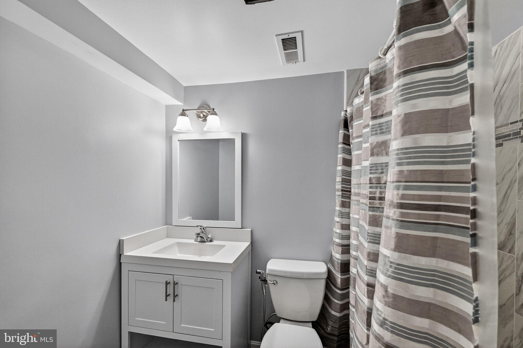 COURTS OF CHANDON - Residential