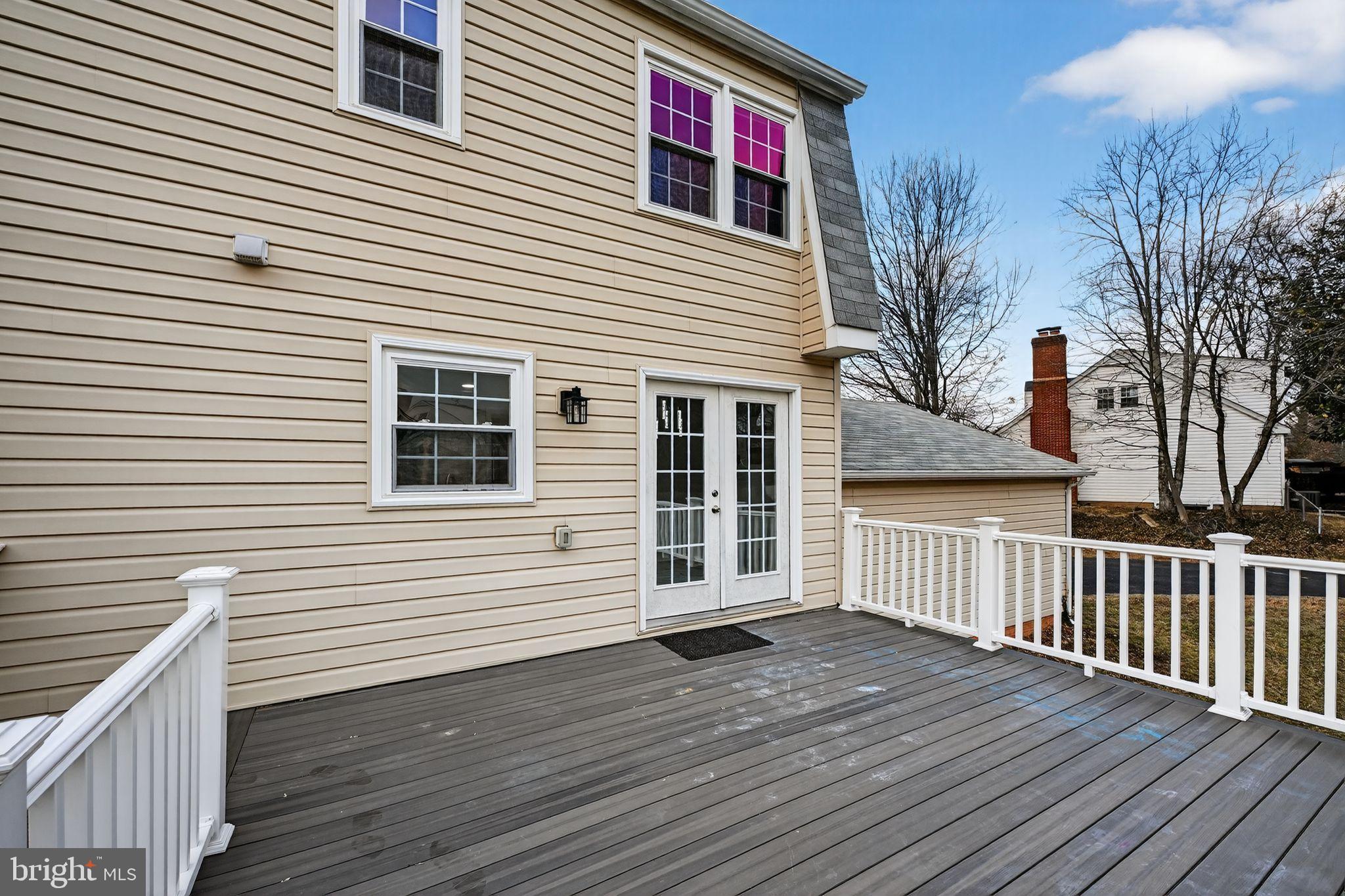 COURTS OF CHANDON - Residential