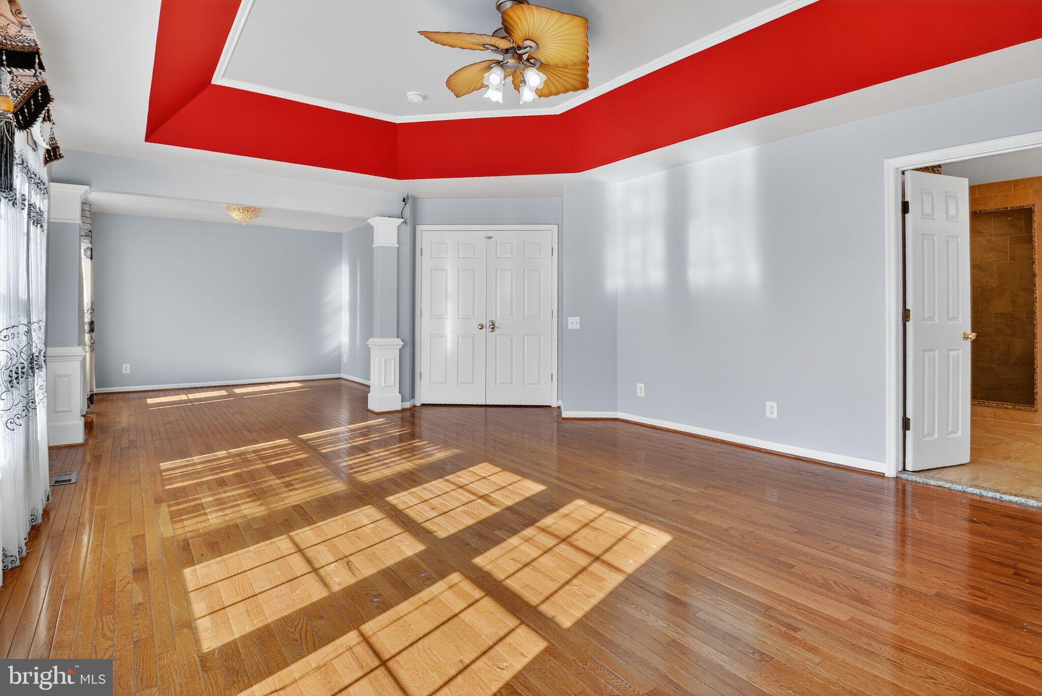 LAUREL HILL LANDBAY - Residential Lease