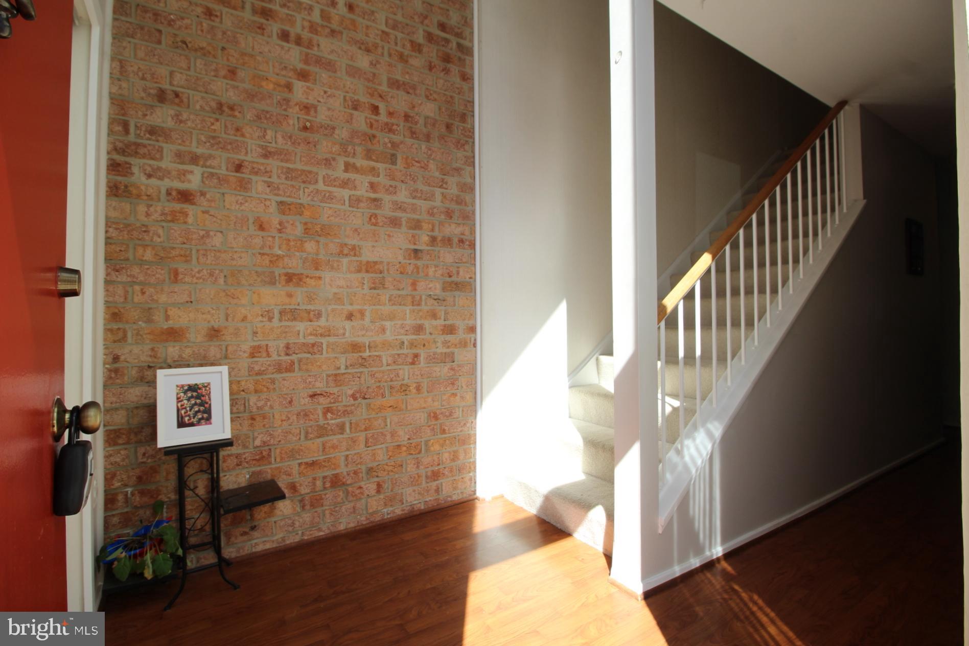 1403 GREENMONT COURT