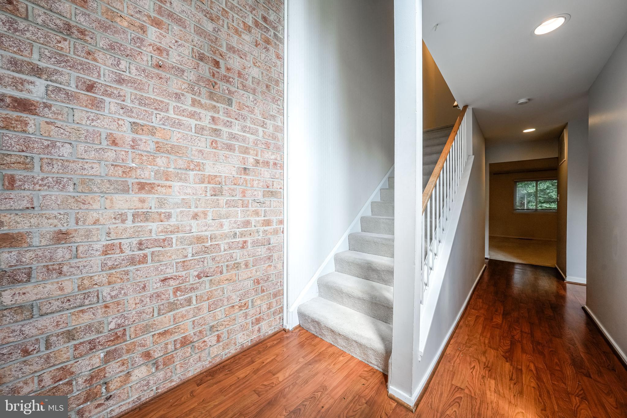 1403 GREENMONT COURT