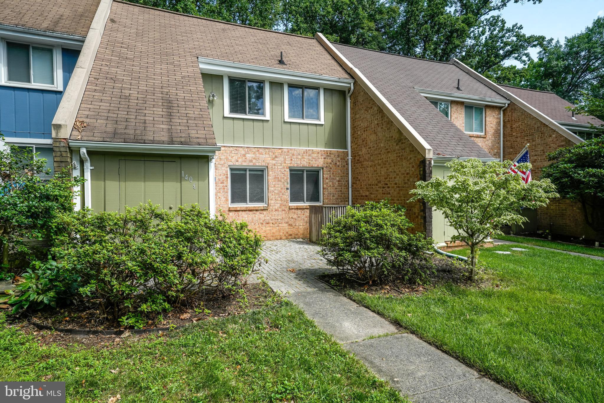 1403 GREENMONT COURT