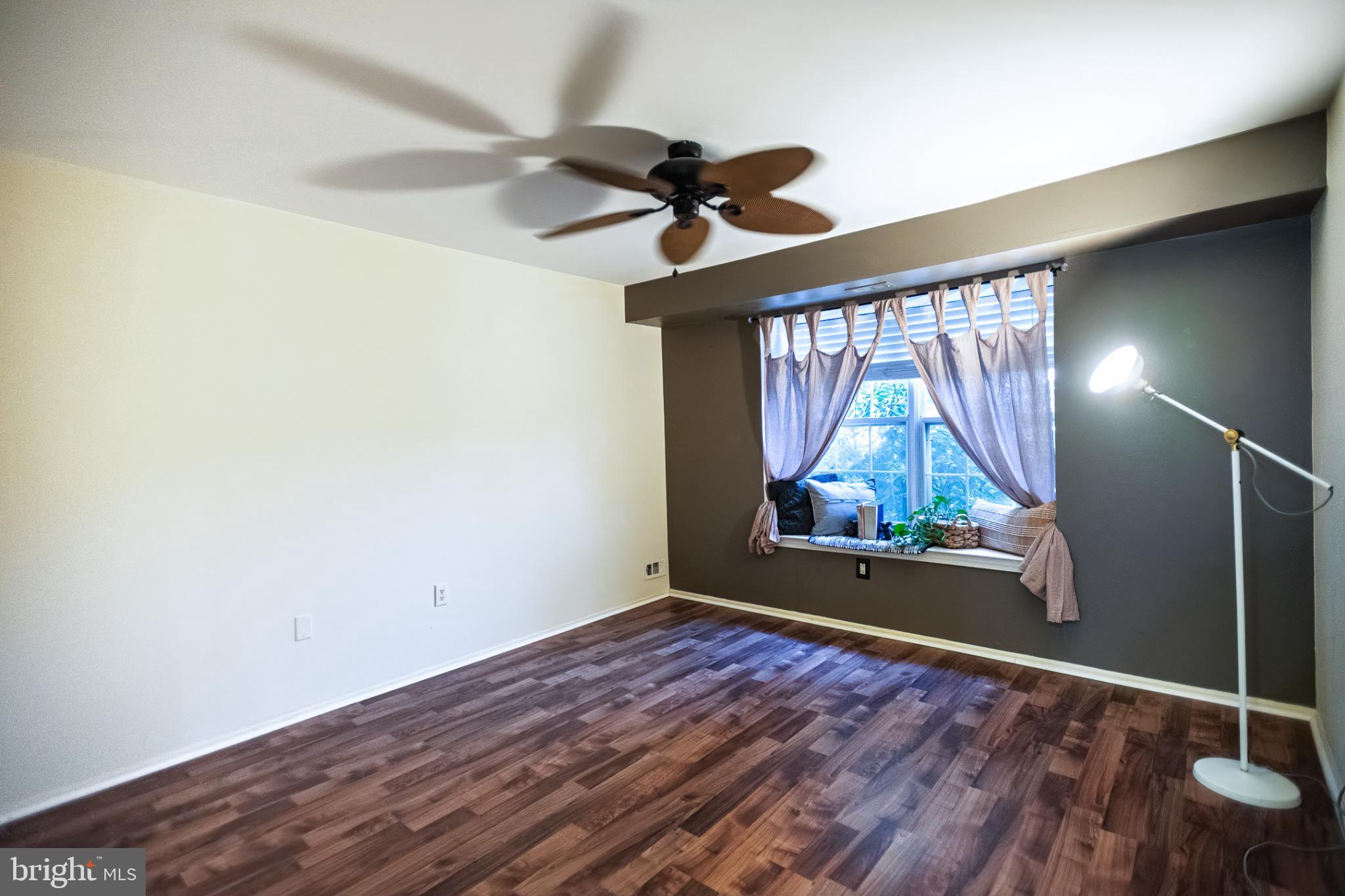 NEWTOWN GRANT - Residential