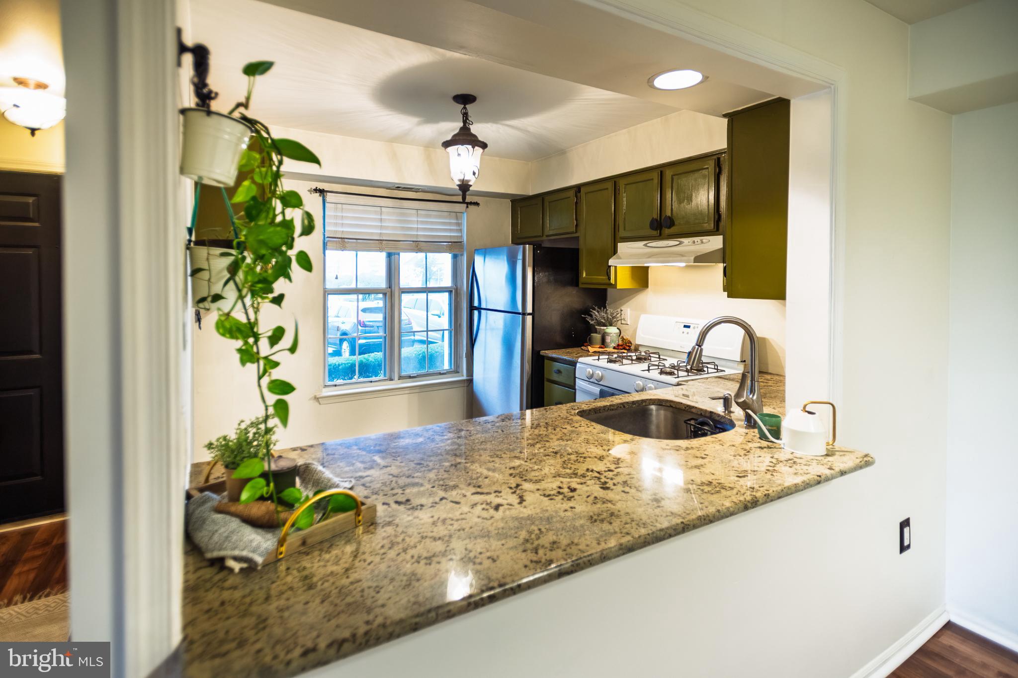 NEWTOWN GRANT - Residential