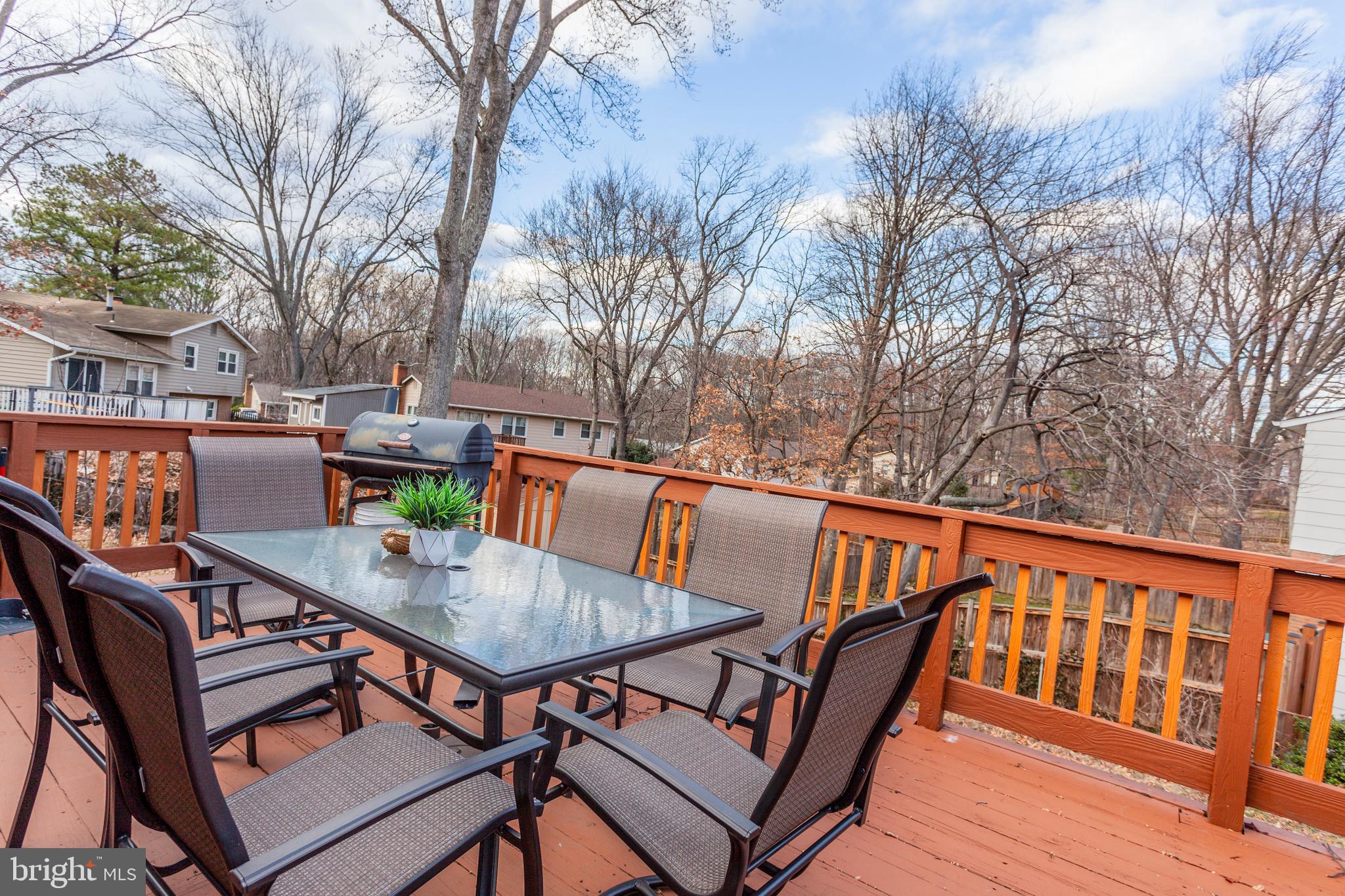 LAKE RIDGE PART 1 - Residential