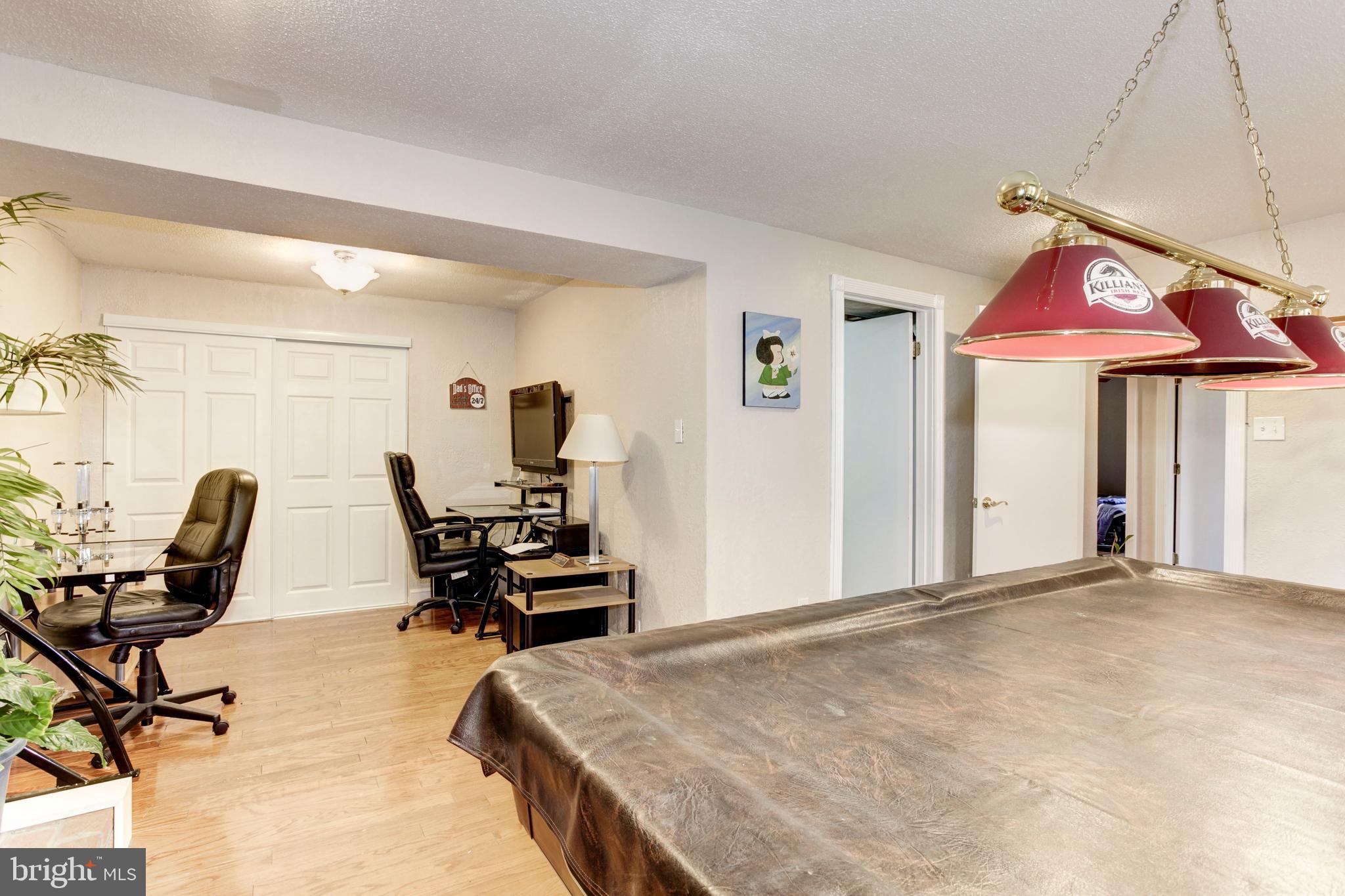 LAKE RIDGE PART 1 - Residential