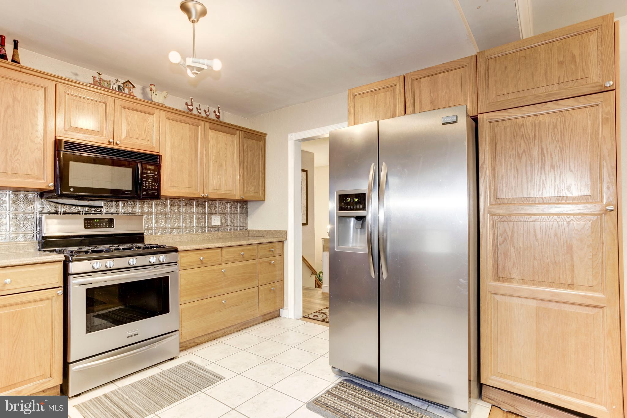 LAKE RIDGE PART 1 - Residential