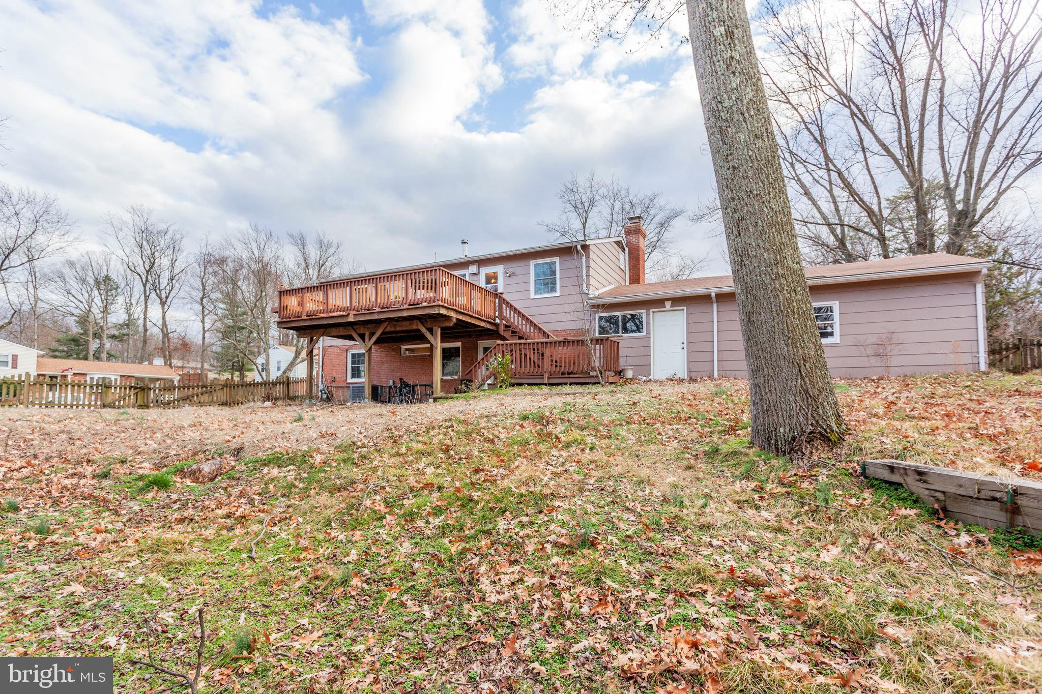 LAKE RIDGE PART 1 - Residential