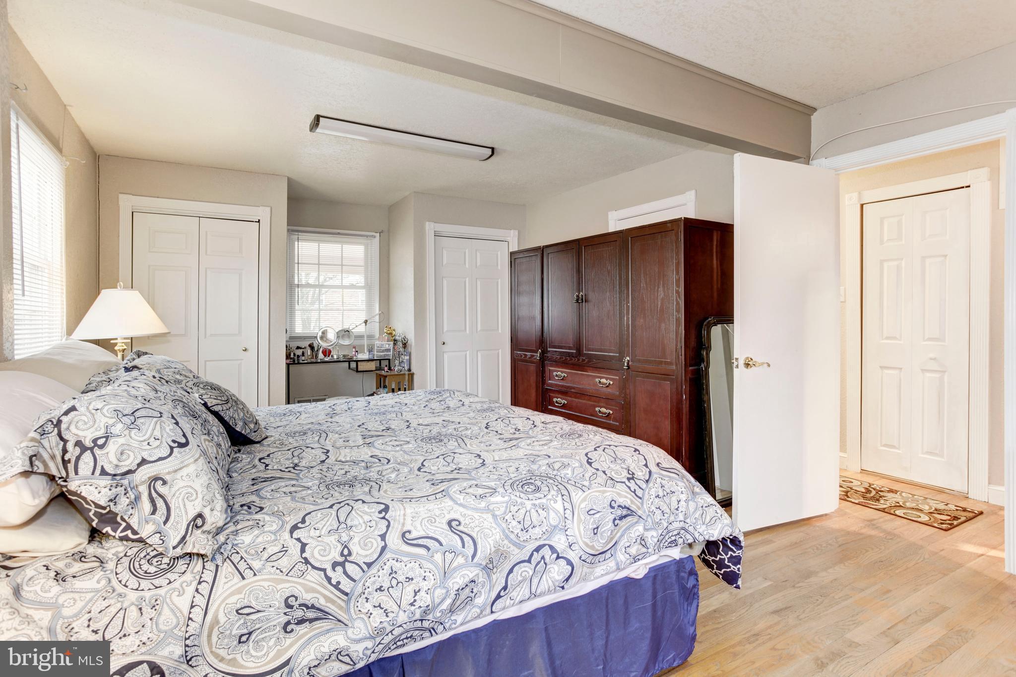 LAKE RIDGE PART 1 - Residential