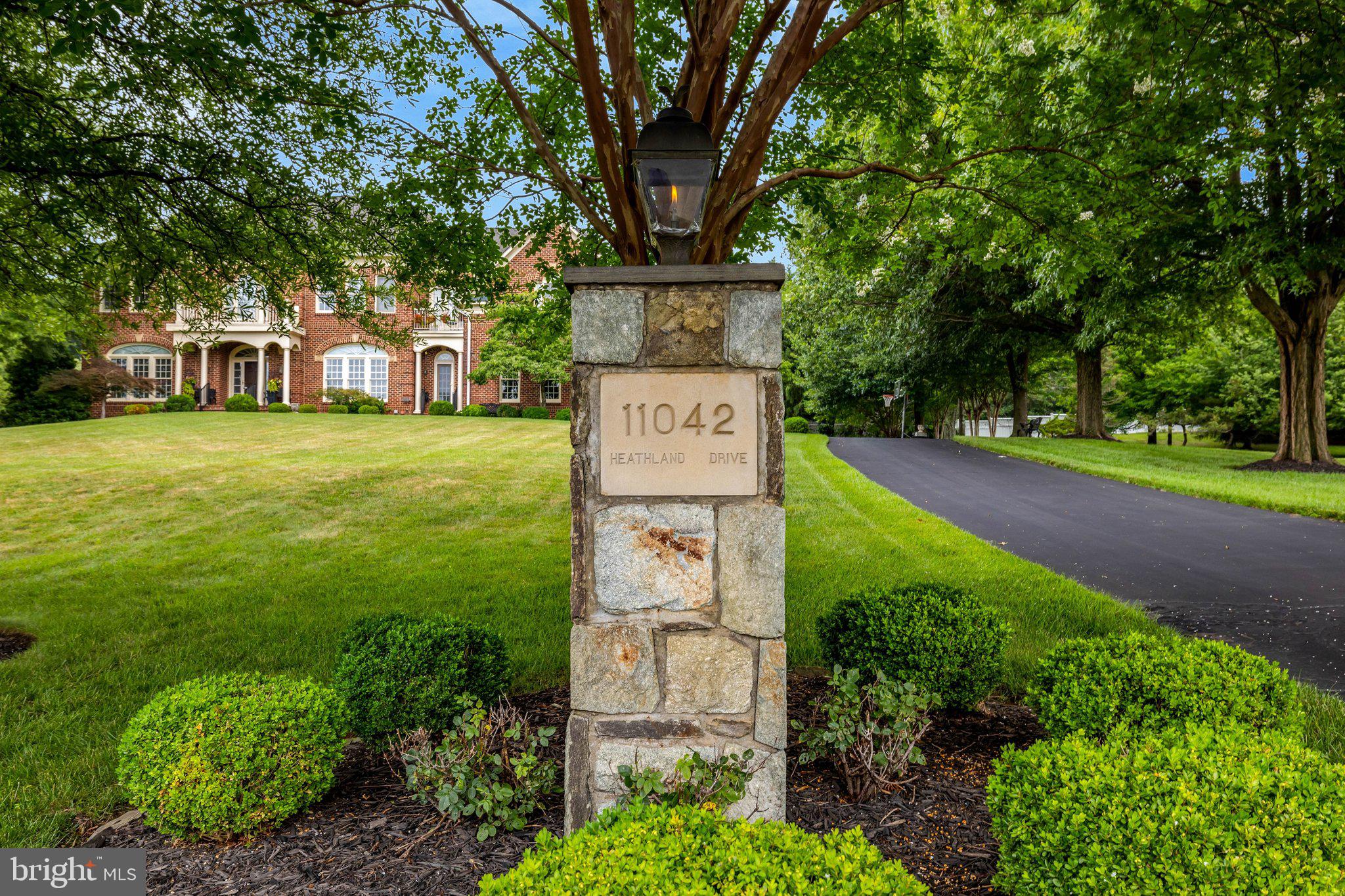 11042 HEATHLAND DRIVE
