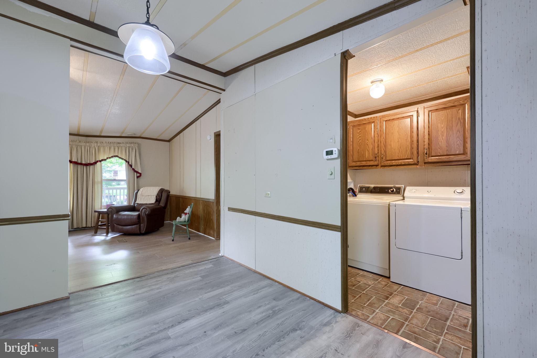 GRETNA SPRINGS COMMUNITY - Residential