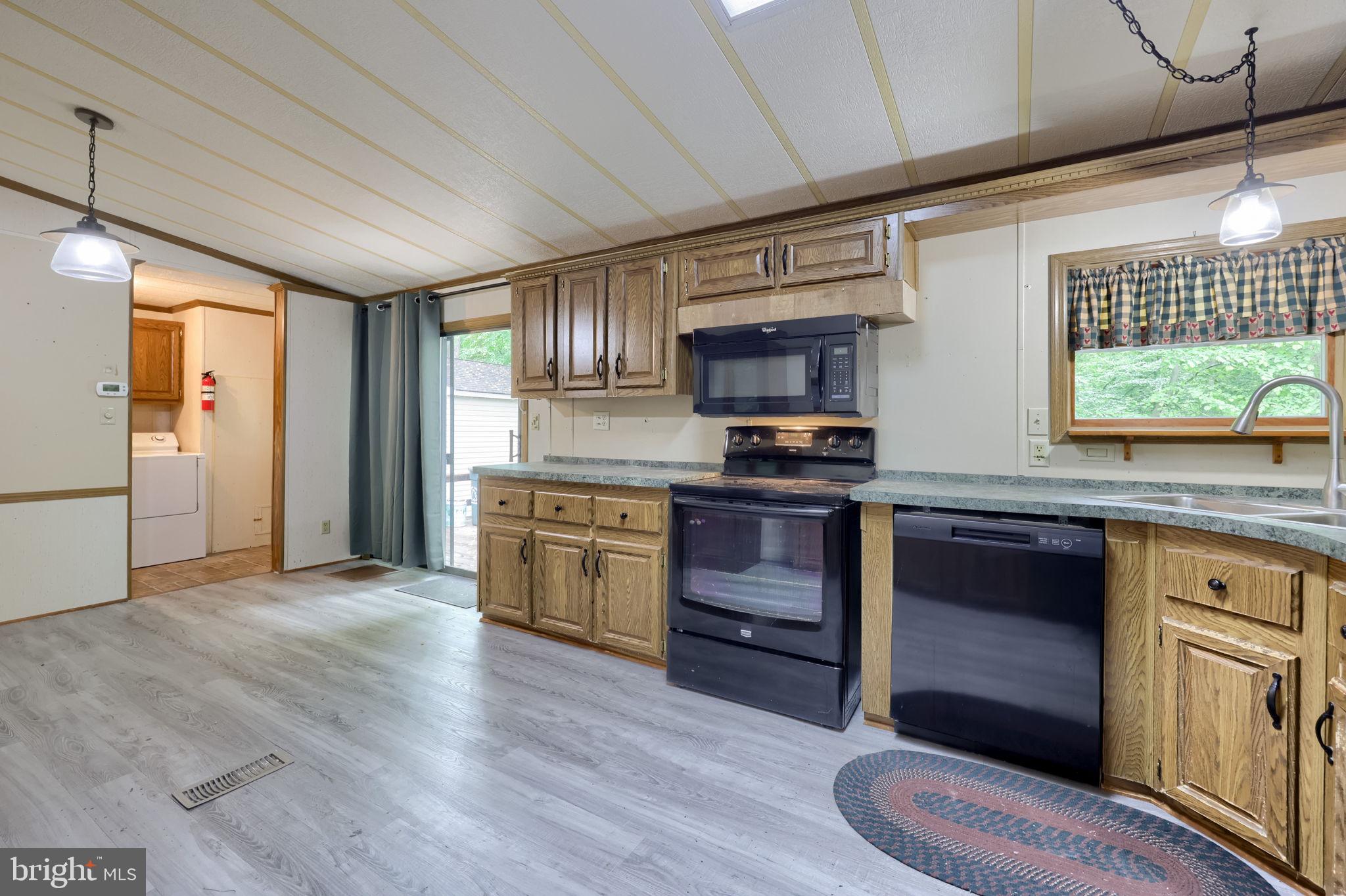 GRETNA SPRINGS COMMUNITY - Residential