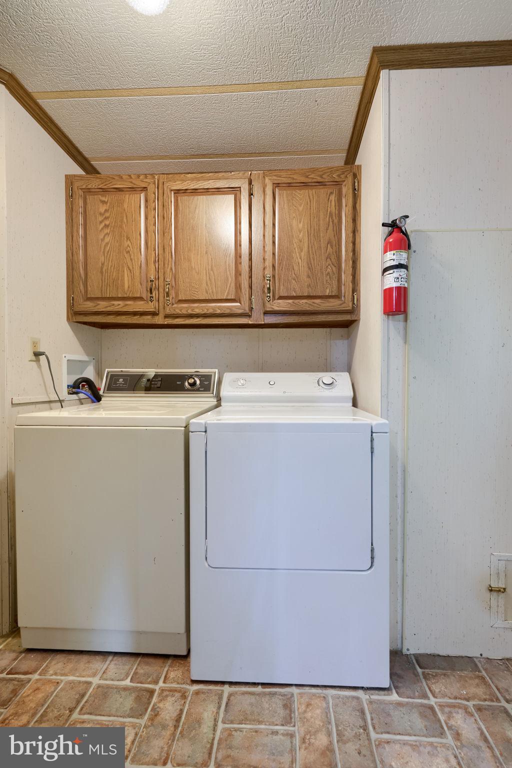 GRETNA SPRINGS COMMUNITY - Residential