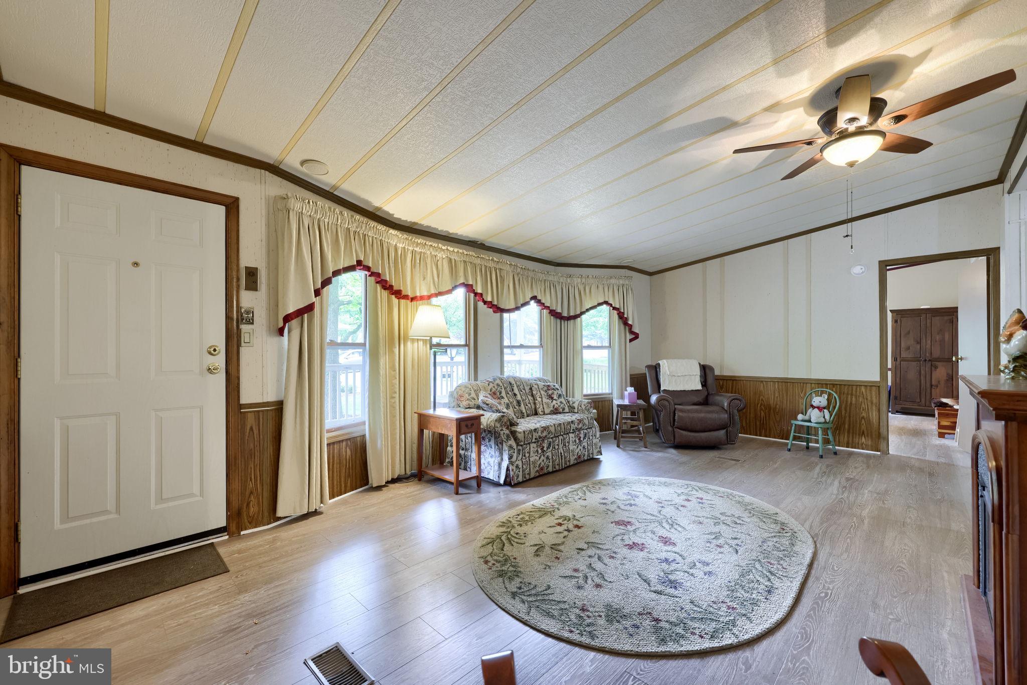 GRETNA SPRINGS COMMUNITY - Residential
