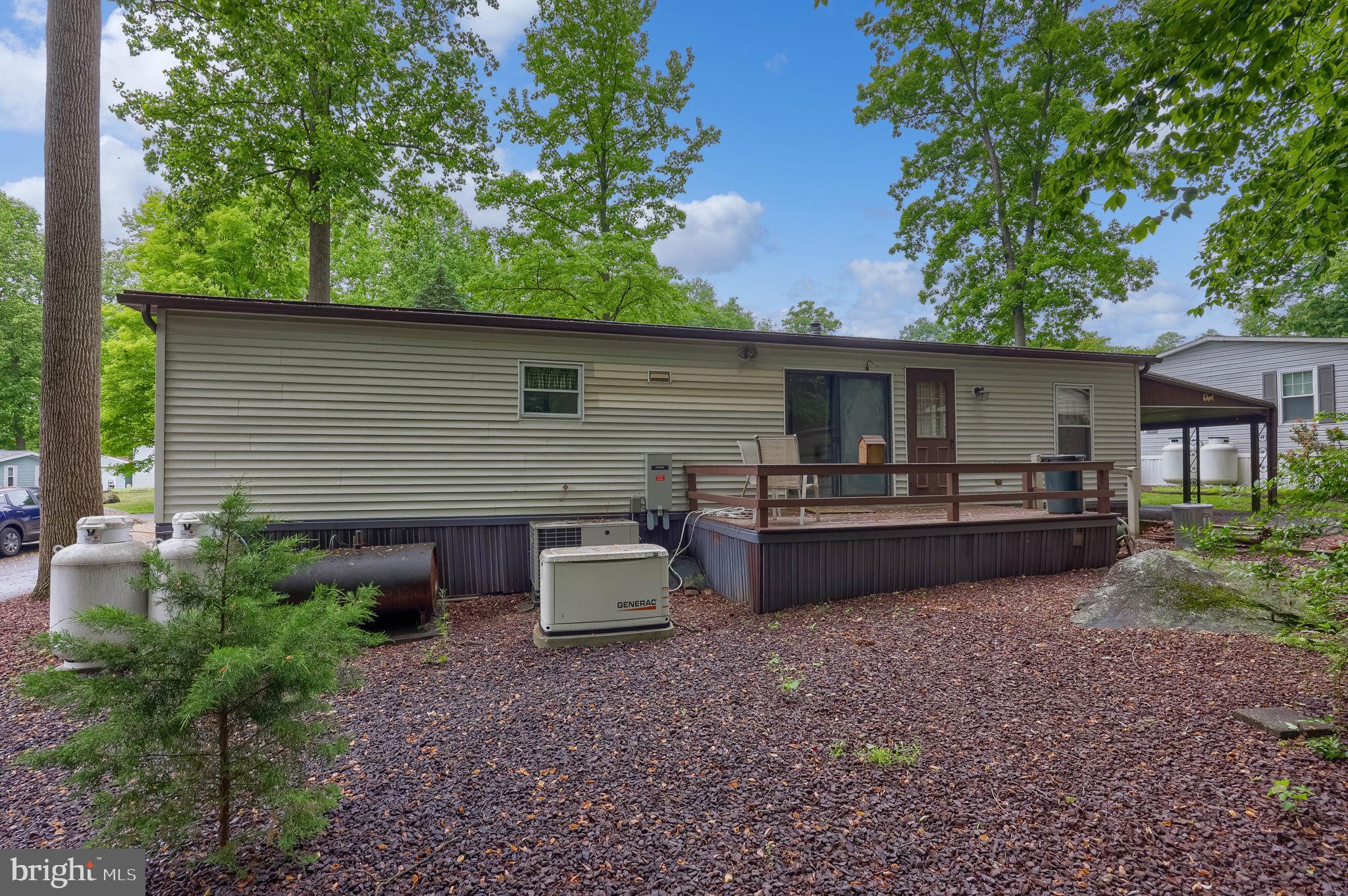 GRETNA SPRINGS COMMUNITY - Residential