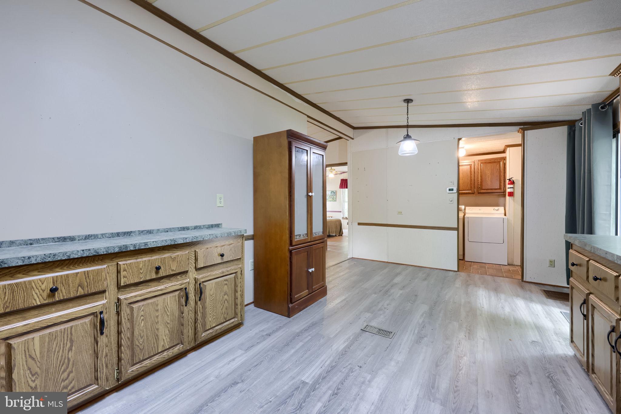 GRETNA SPRINGS COMMUNITY - Residential