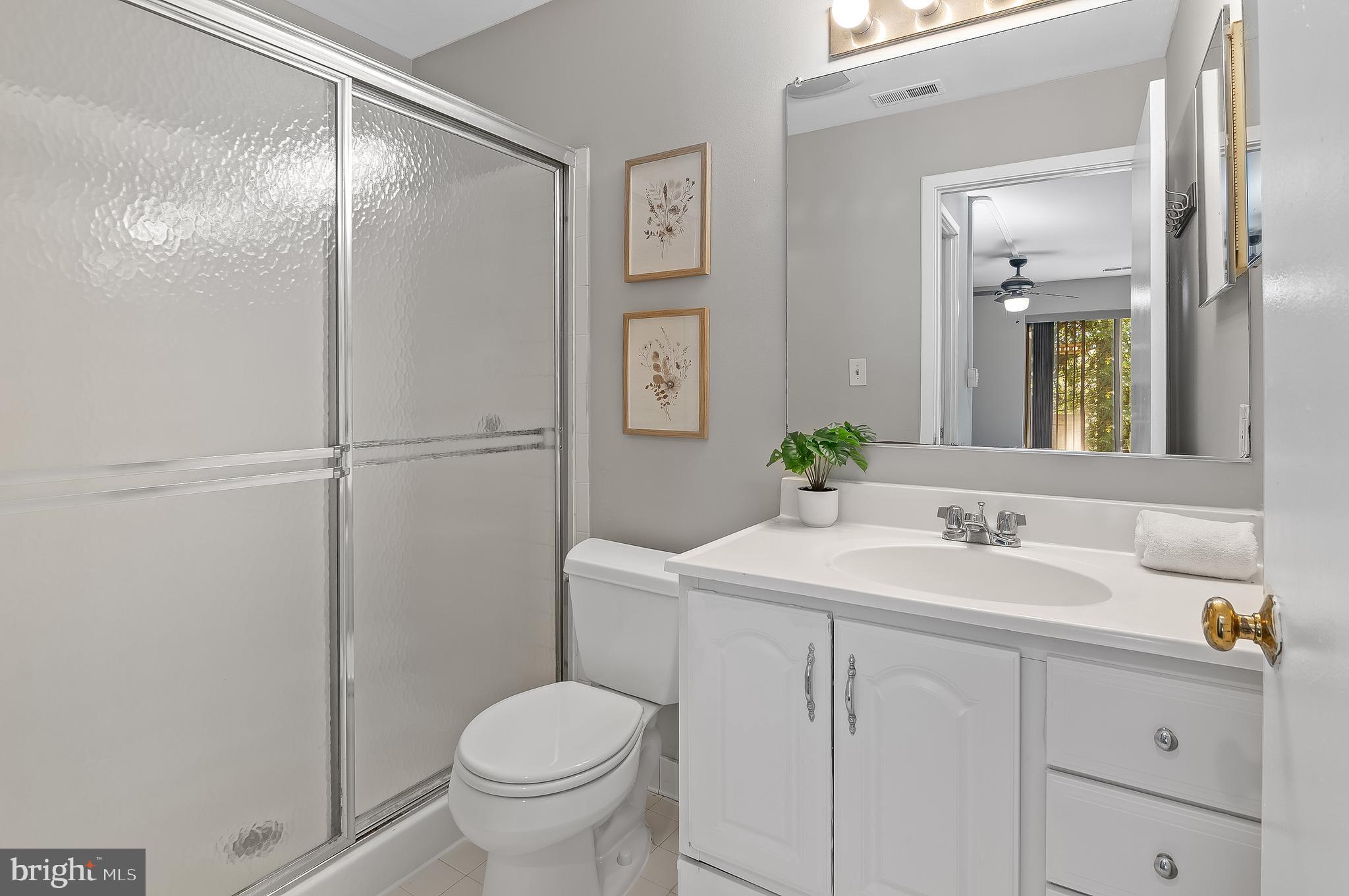 BEDFORD COMMONS - Residential