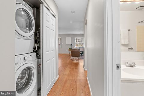 Tiny photo for 79 Greenwich Place #79, BALTIMORE, MD 21208 (MLS # MDBC2144414)