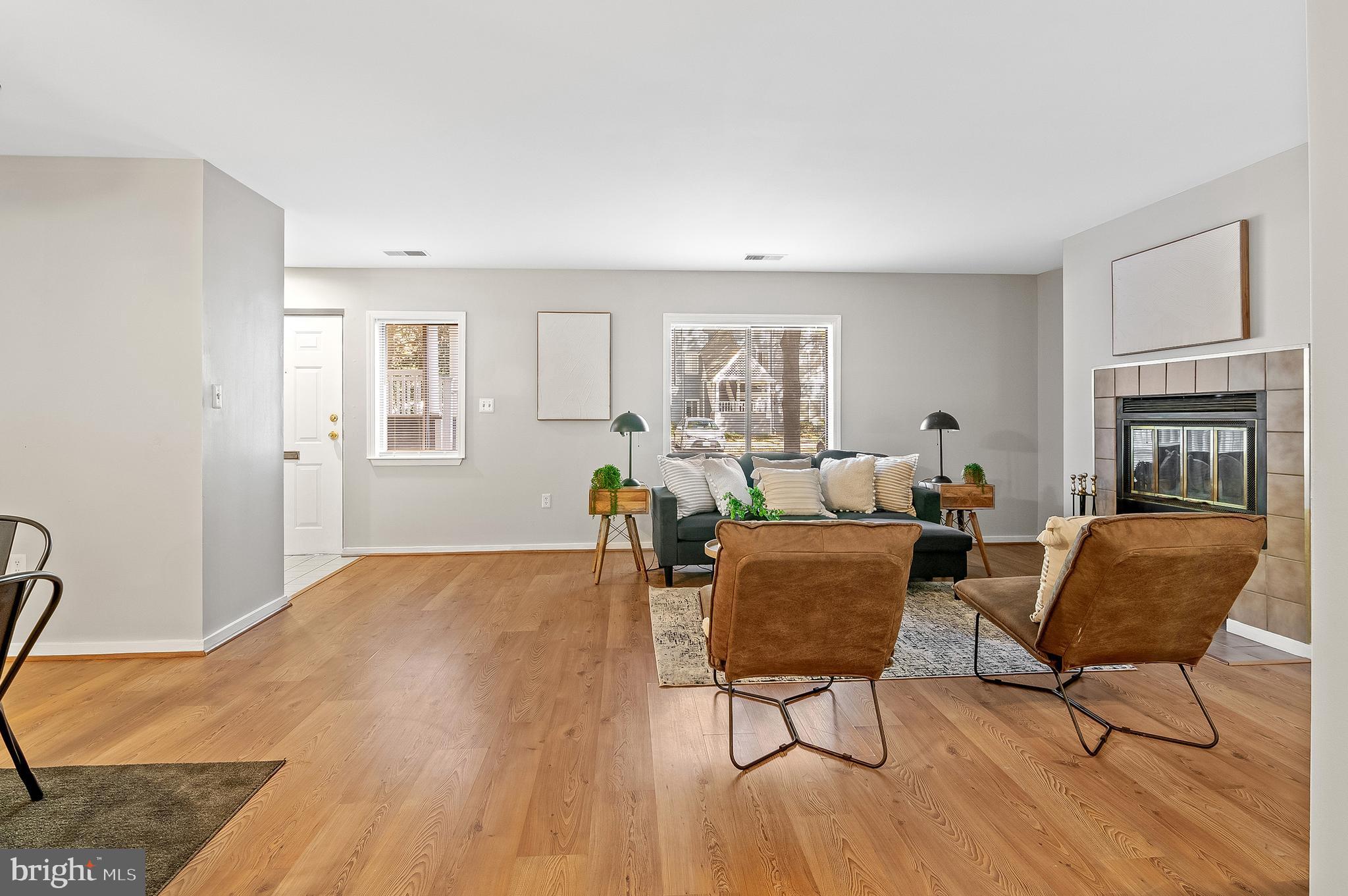 BEDFORD COMMONS - Residential