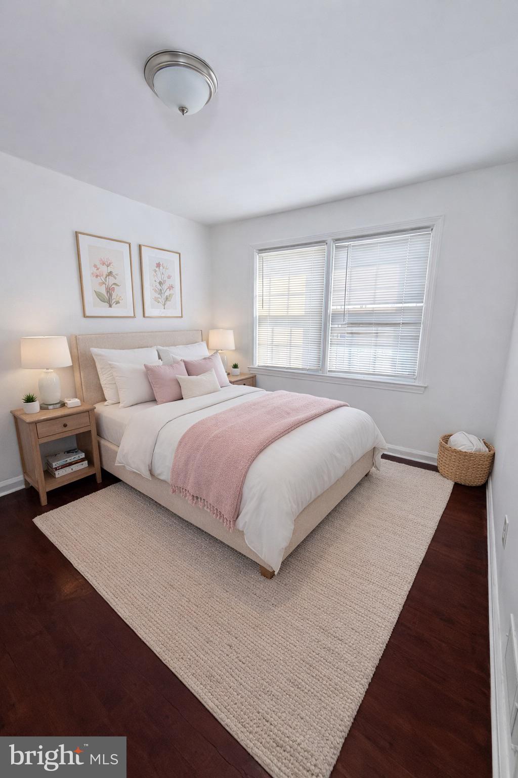 EASTWOOD - Residential