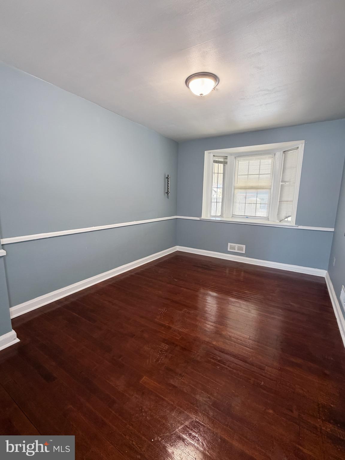 EASTWOOD - Residential