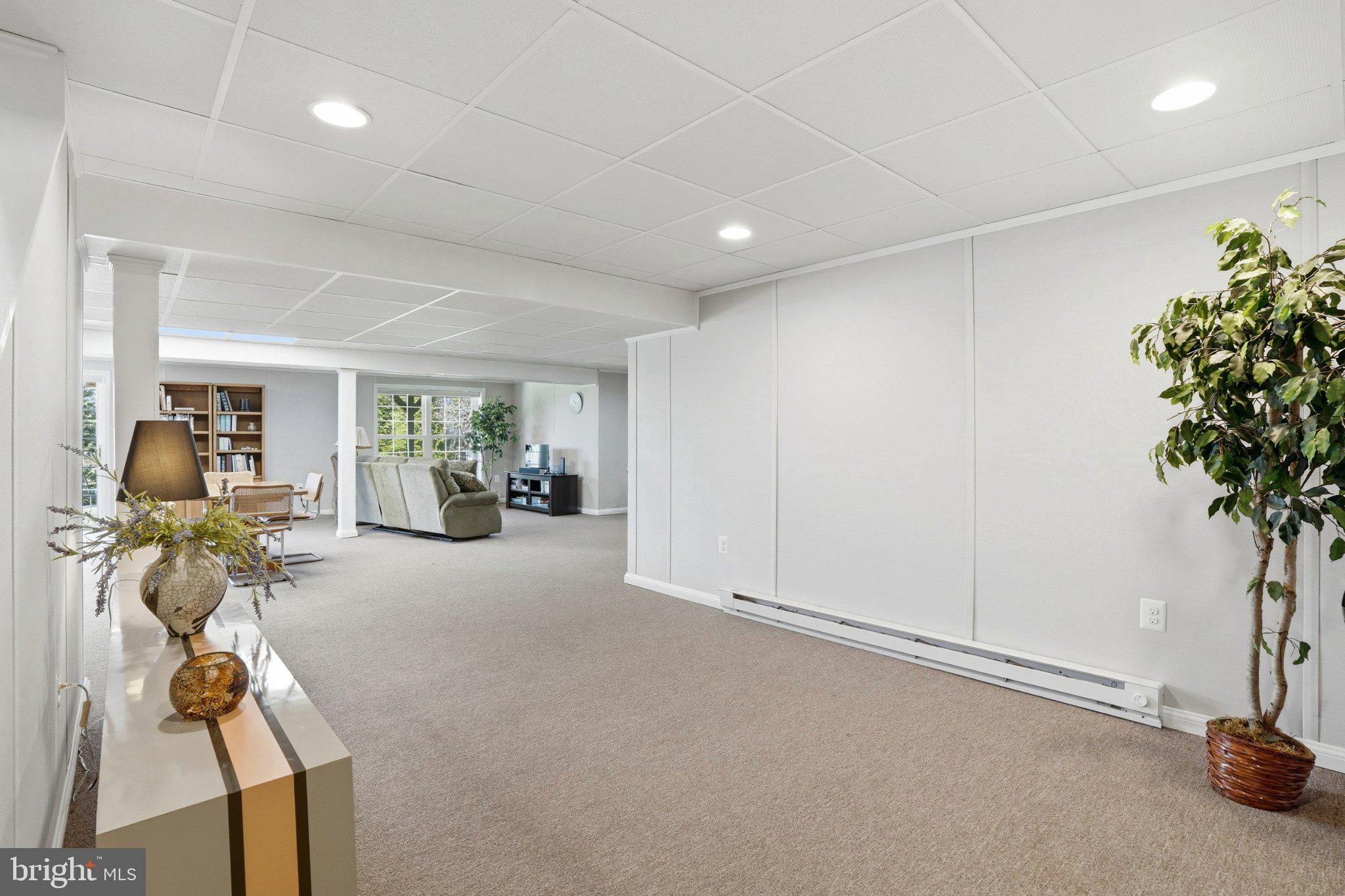 PENNS MEADOW - Residential