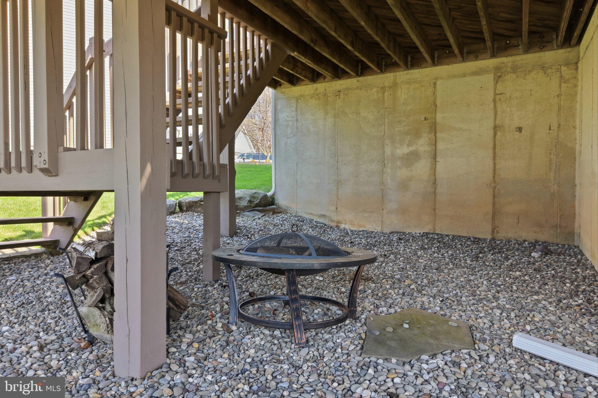 PENNS MEADOW - Residential