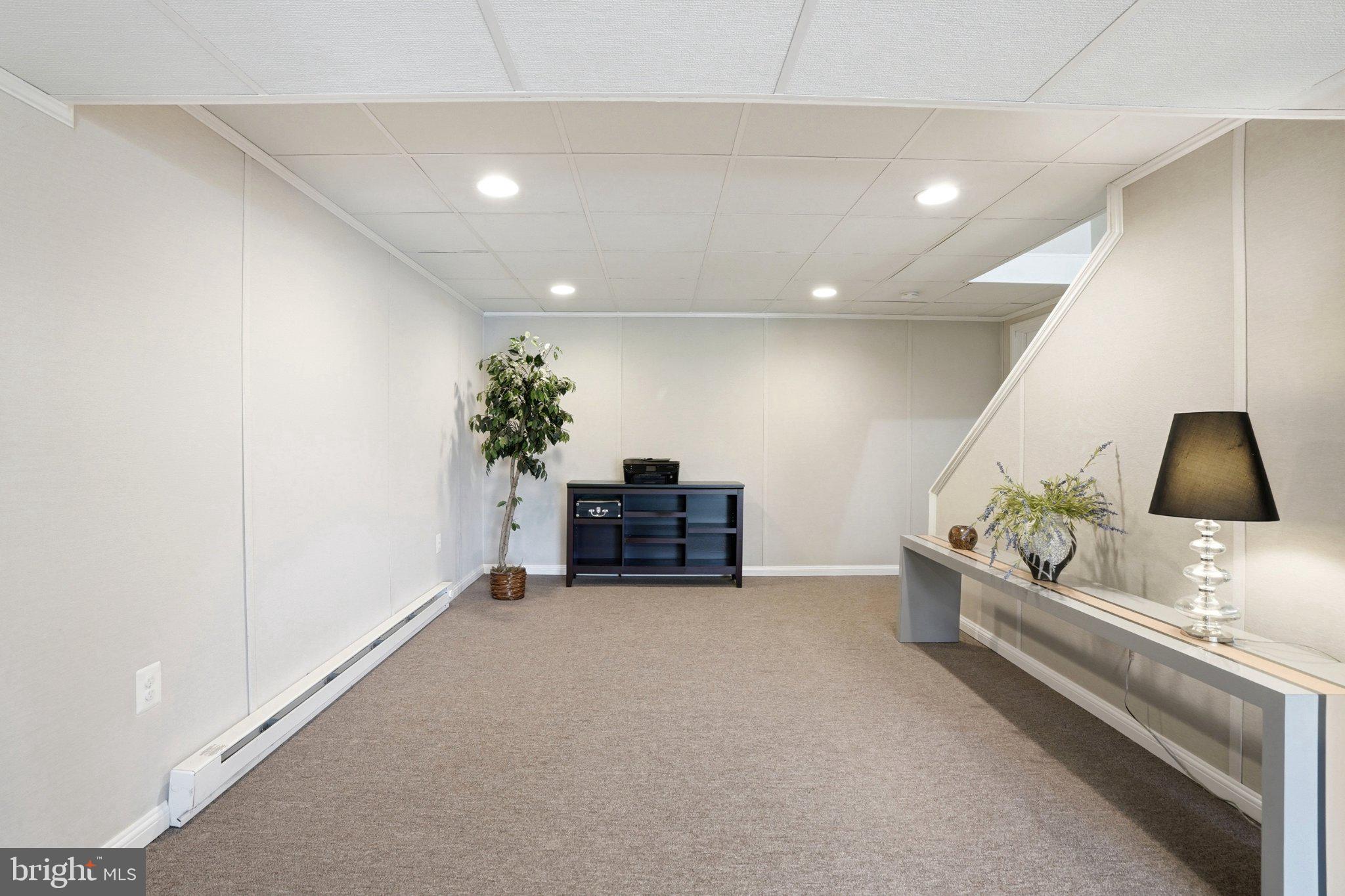 PENNS MEADOW - Residential