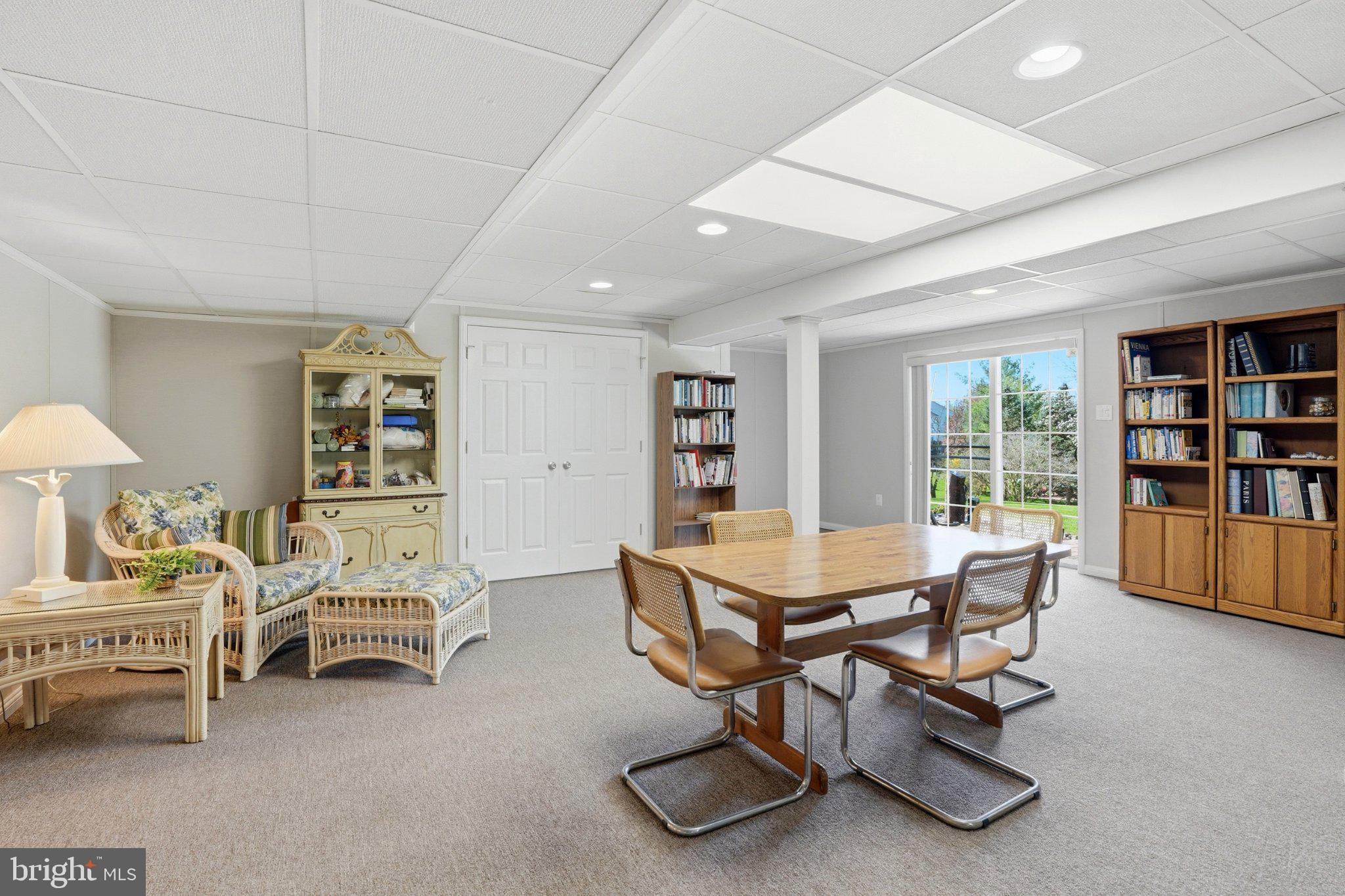 PENNS MEADOW - Residential