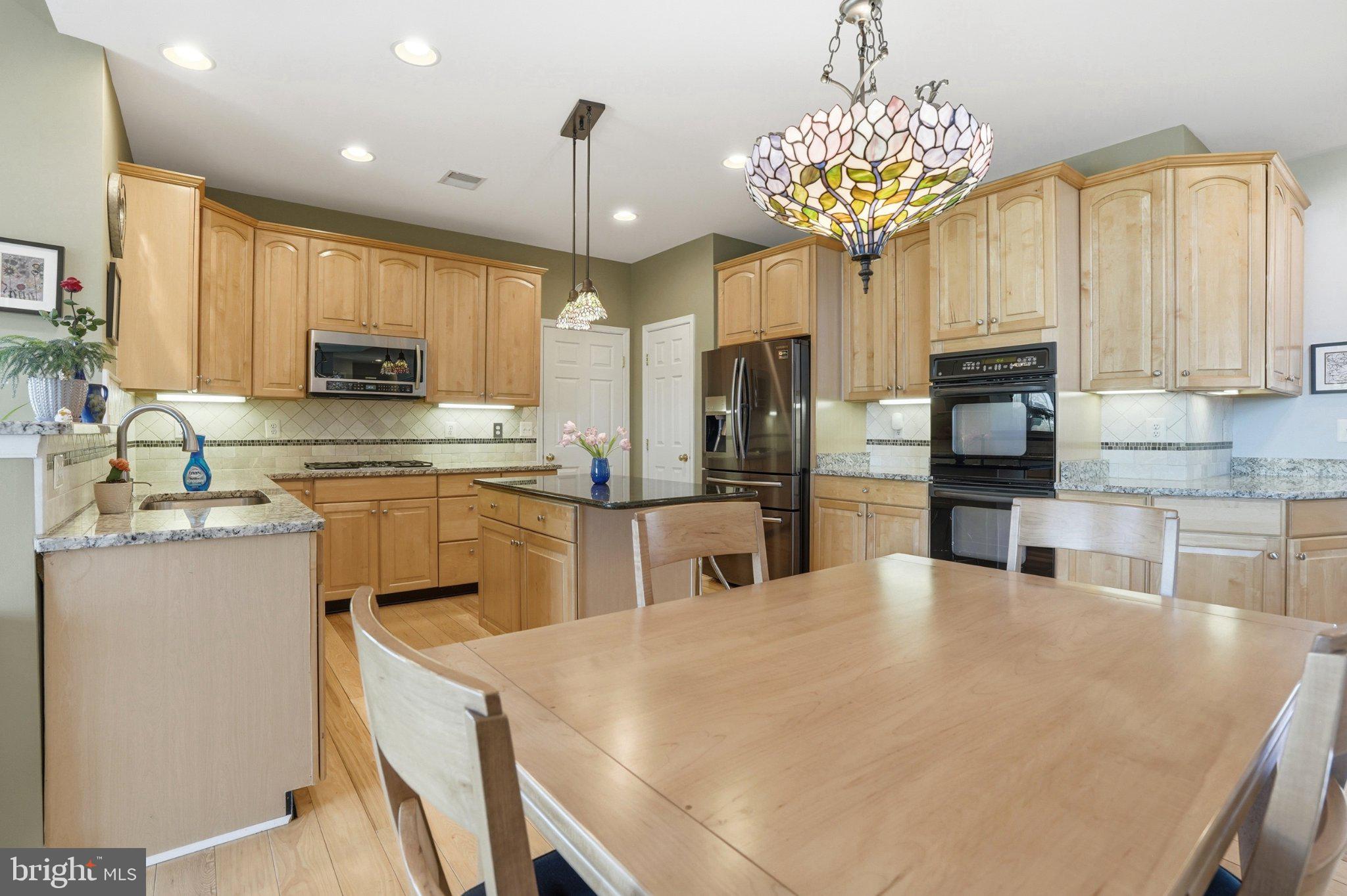 PENNS MEADOW - Residential