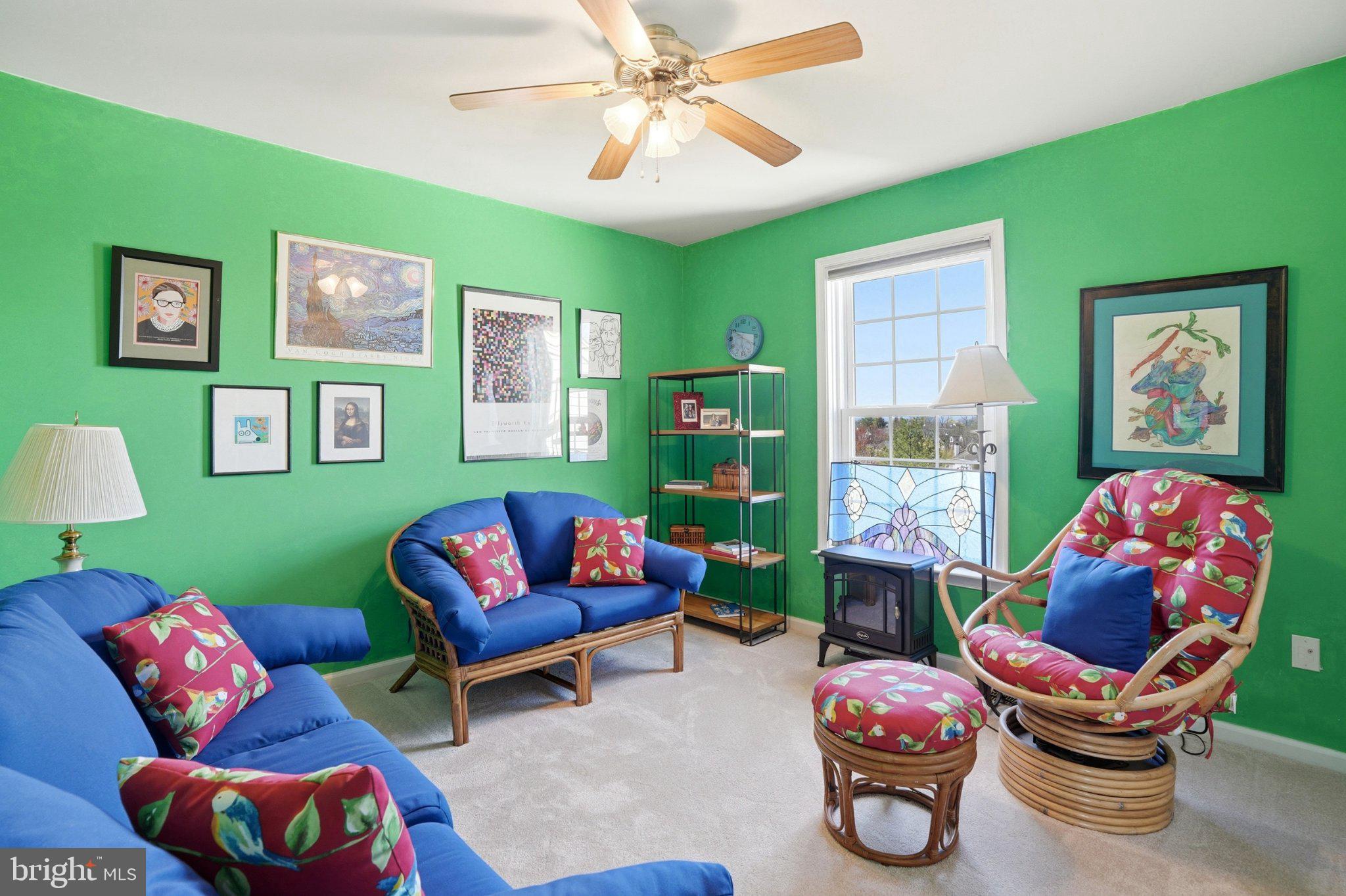 PENNS MEADOW - Residential