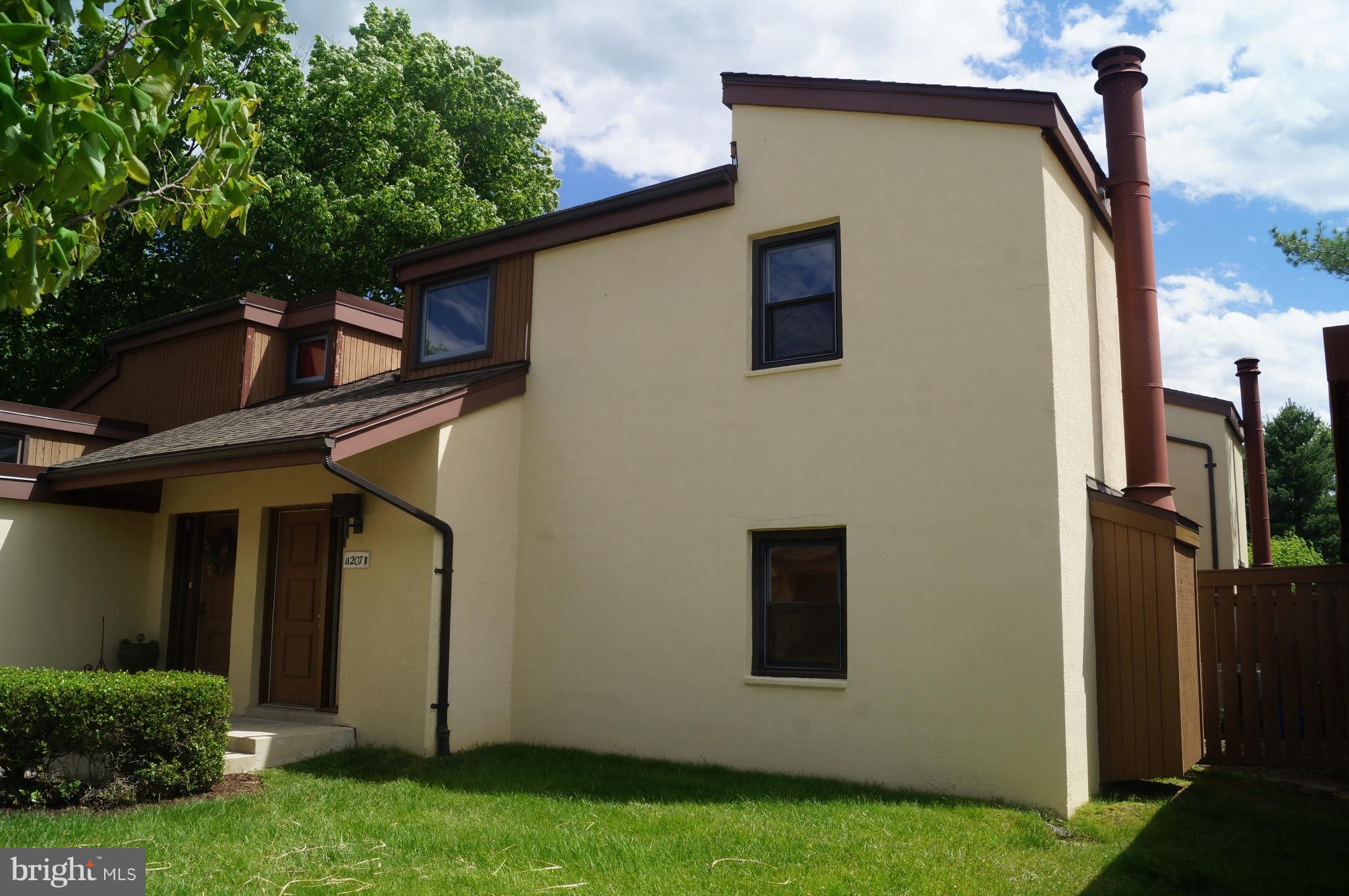 SIERRA VILLAS - Residential