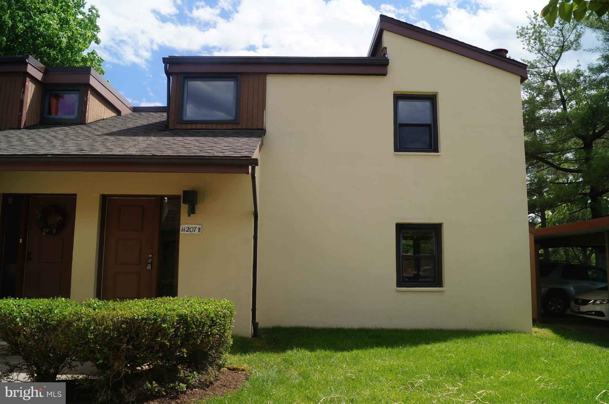 SIERRA VILLAS - Residential