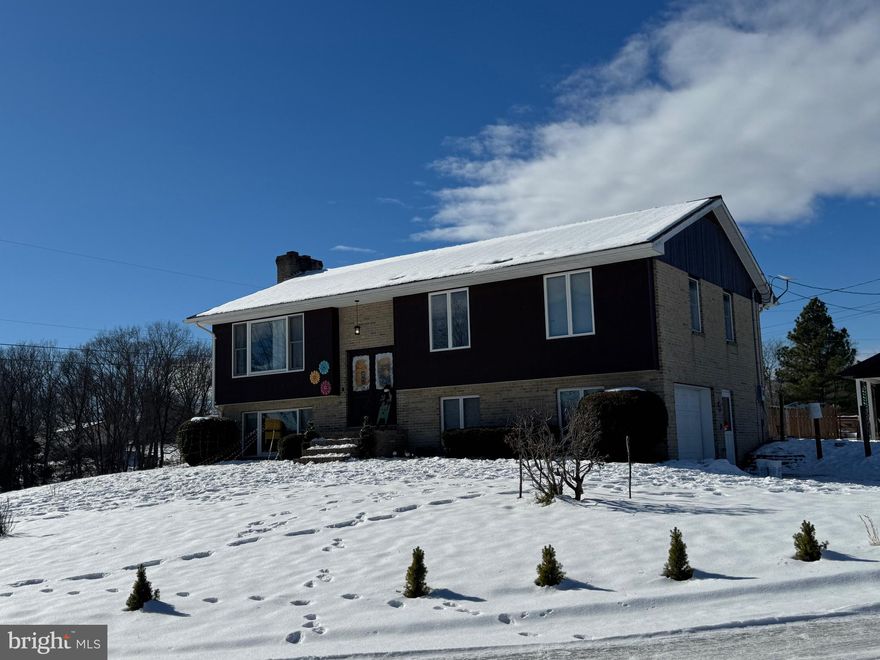 Winter blues of house hunting got you down? Fear not we have the perfect place to cure all your troubles! This 4 bed 3 bath house with just over an acre and a half also has a pool and fireplace! Spend your cold winter days inside by the fireplace enjoying a book and your favorite drink. It will not be long before you can then jump in the cool on the warm summer days! This home is so welcoming and charming you won't ever want to leave. Thanks to the home office you can work from home so venturing out is optional!