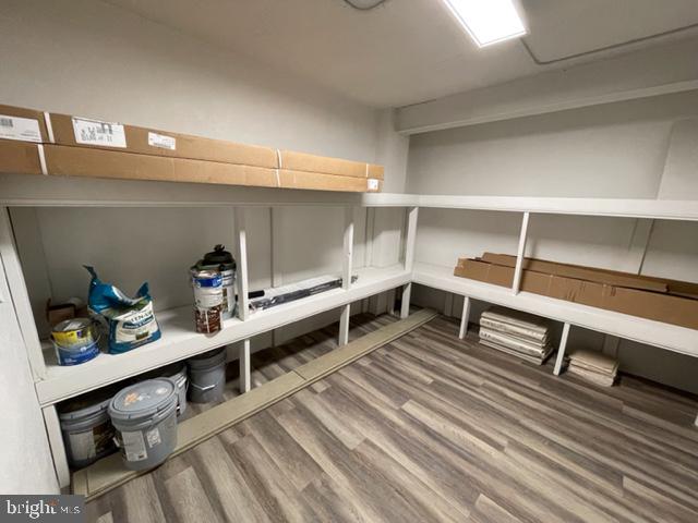 BROYHILL FOREST - Residential Lease