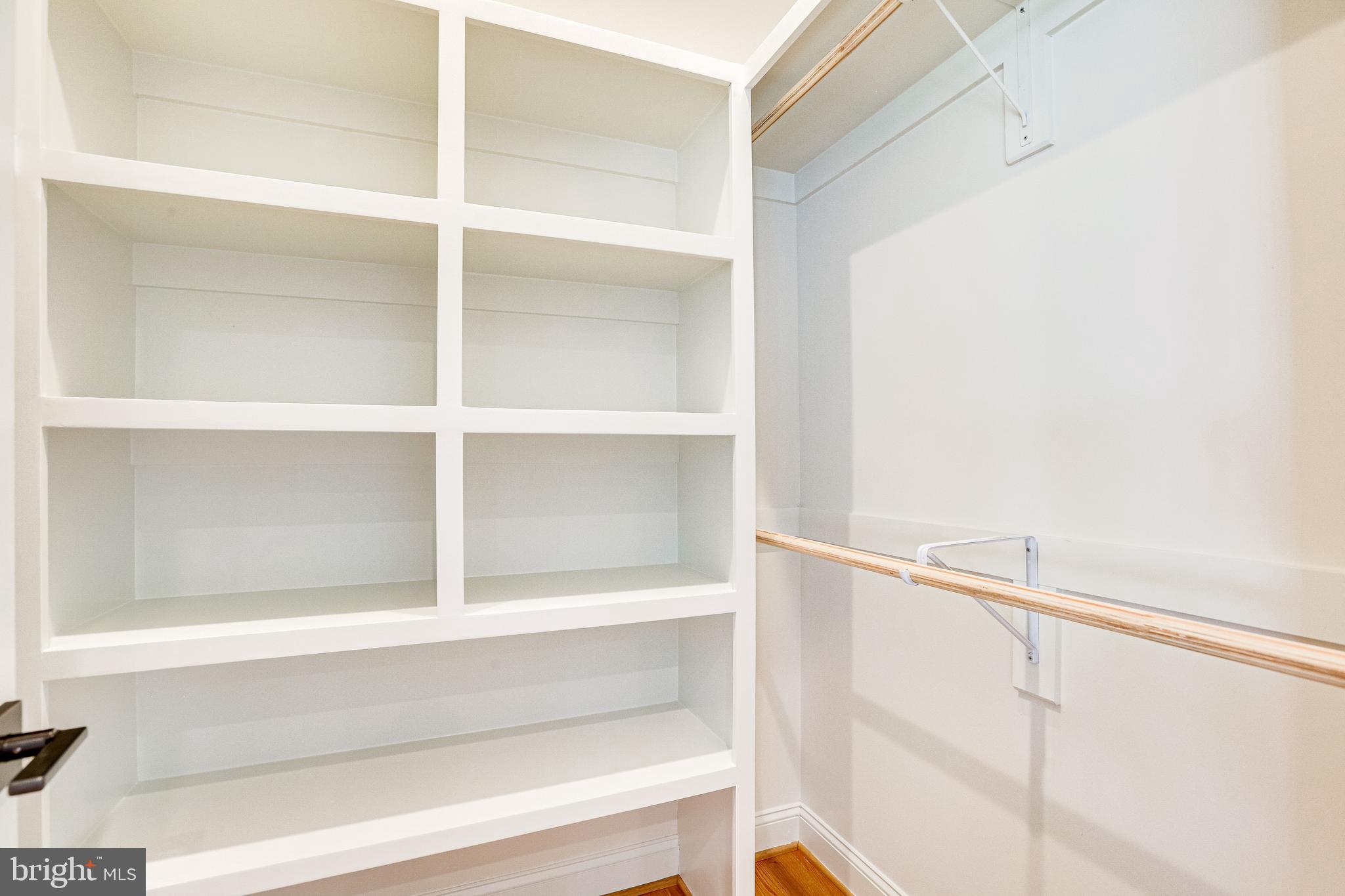 BROYHILL FOREST - Residential Lease