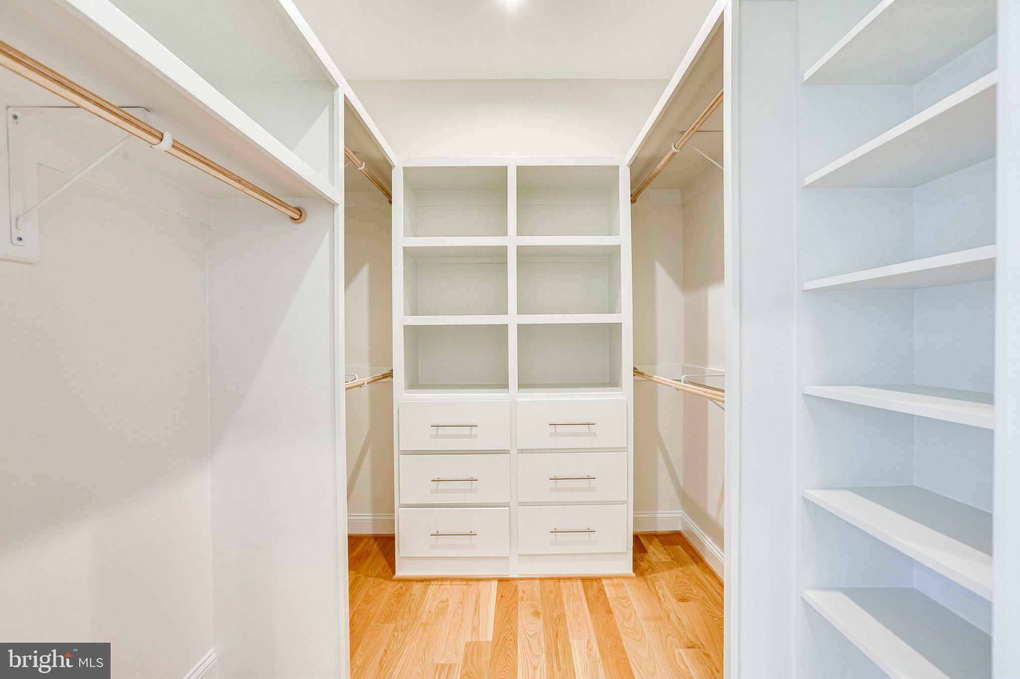 BROYHILL FOREST - Residential Lease